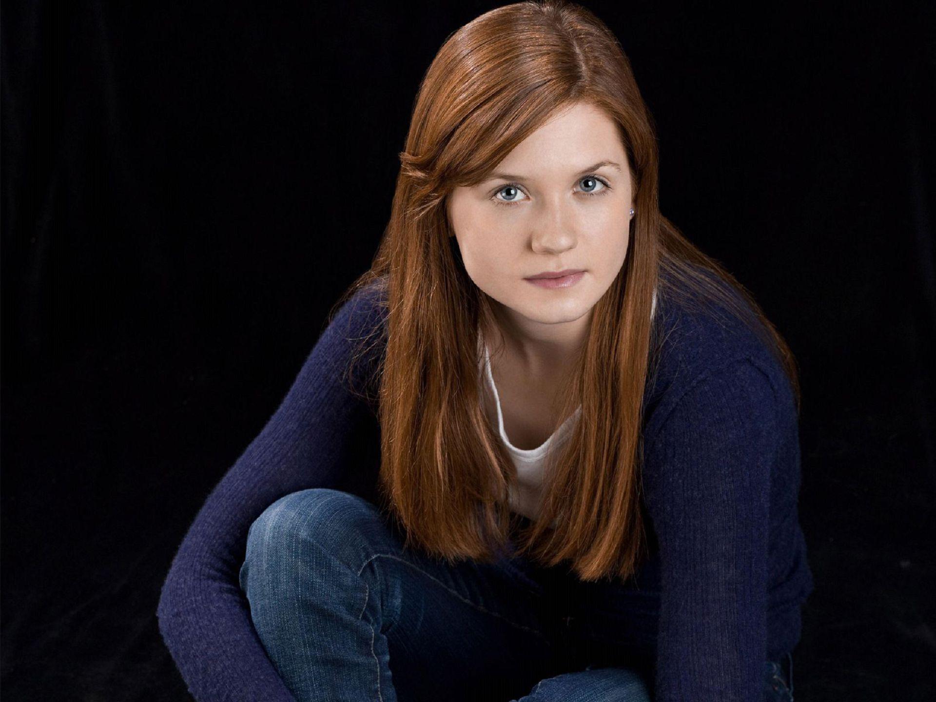 1920x1440 Bonnie Wright phone, desktop wallpaper, picture, photo, bckground image