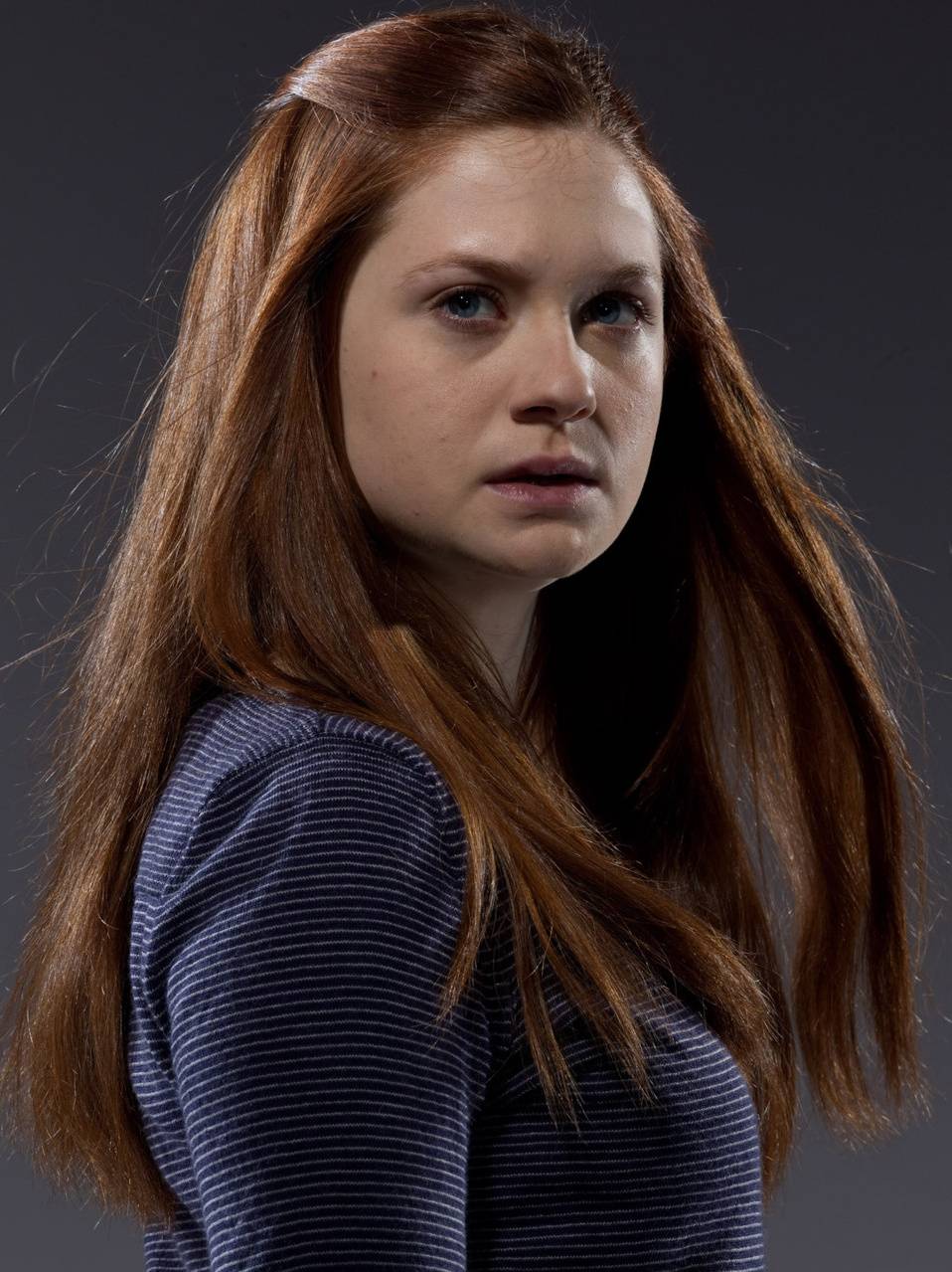 958x1279 Bonnie Wright wallpaper