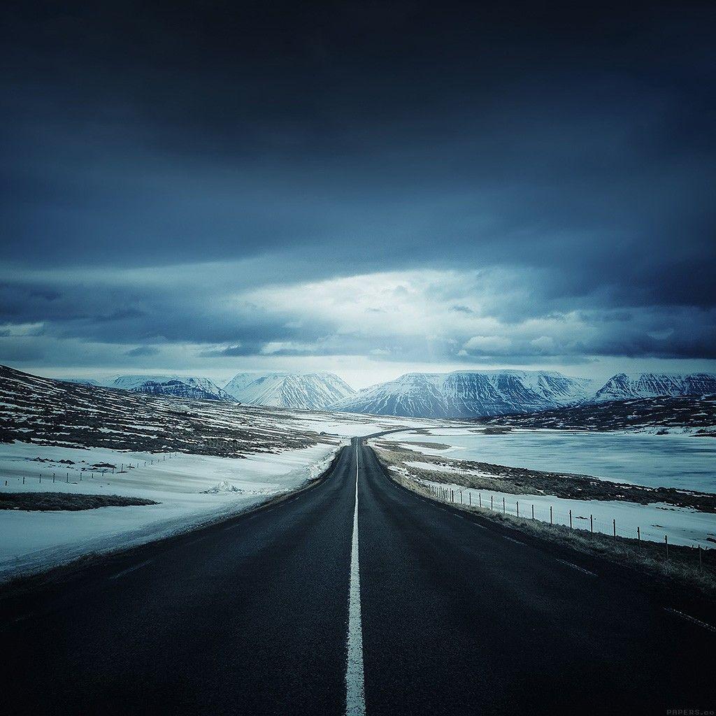 1024x1024 Free winter iPad wallpaper