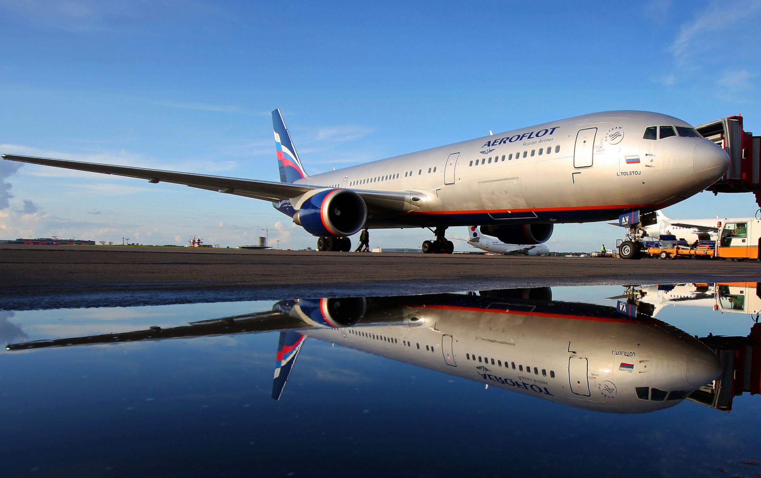 2550x1600 Airlines Background for PC Definition Best Background