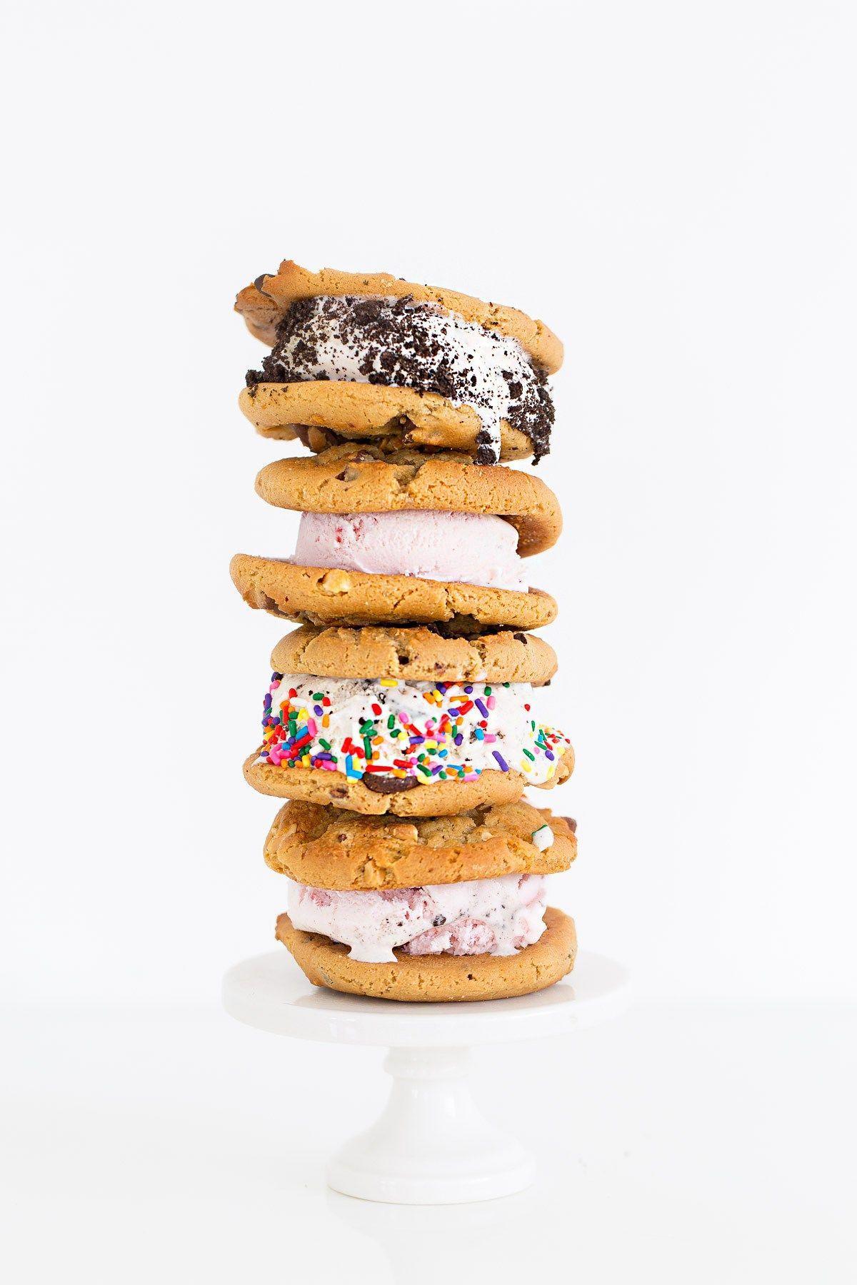 1200x1800 Foxy Freebies: Printable Ice Cream Postcard Invites (+ Digital Wallpaper!). Easy delicious cakes, How sweet eats, Fun desserts