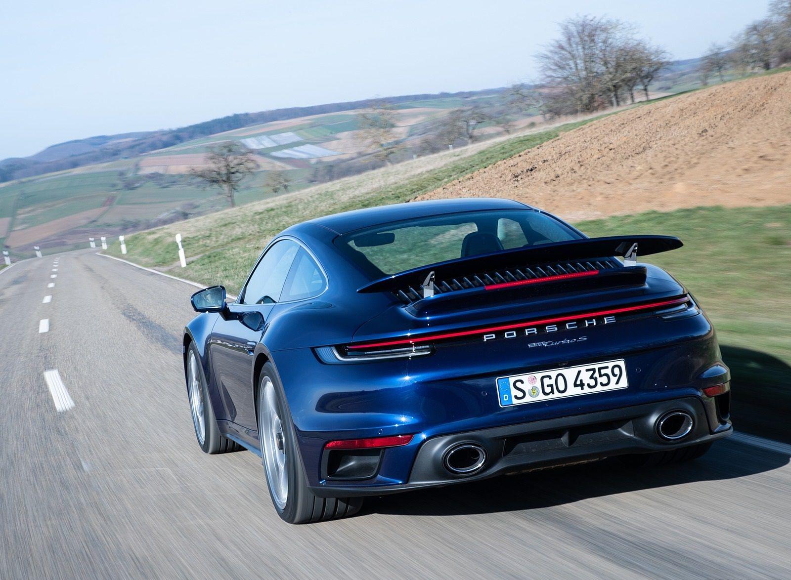 1600x1174 Porsche 911 Turbo S Coupe (Color: Gentian Blue Metallic) Rear Wallpaper (165)