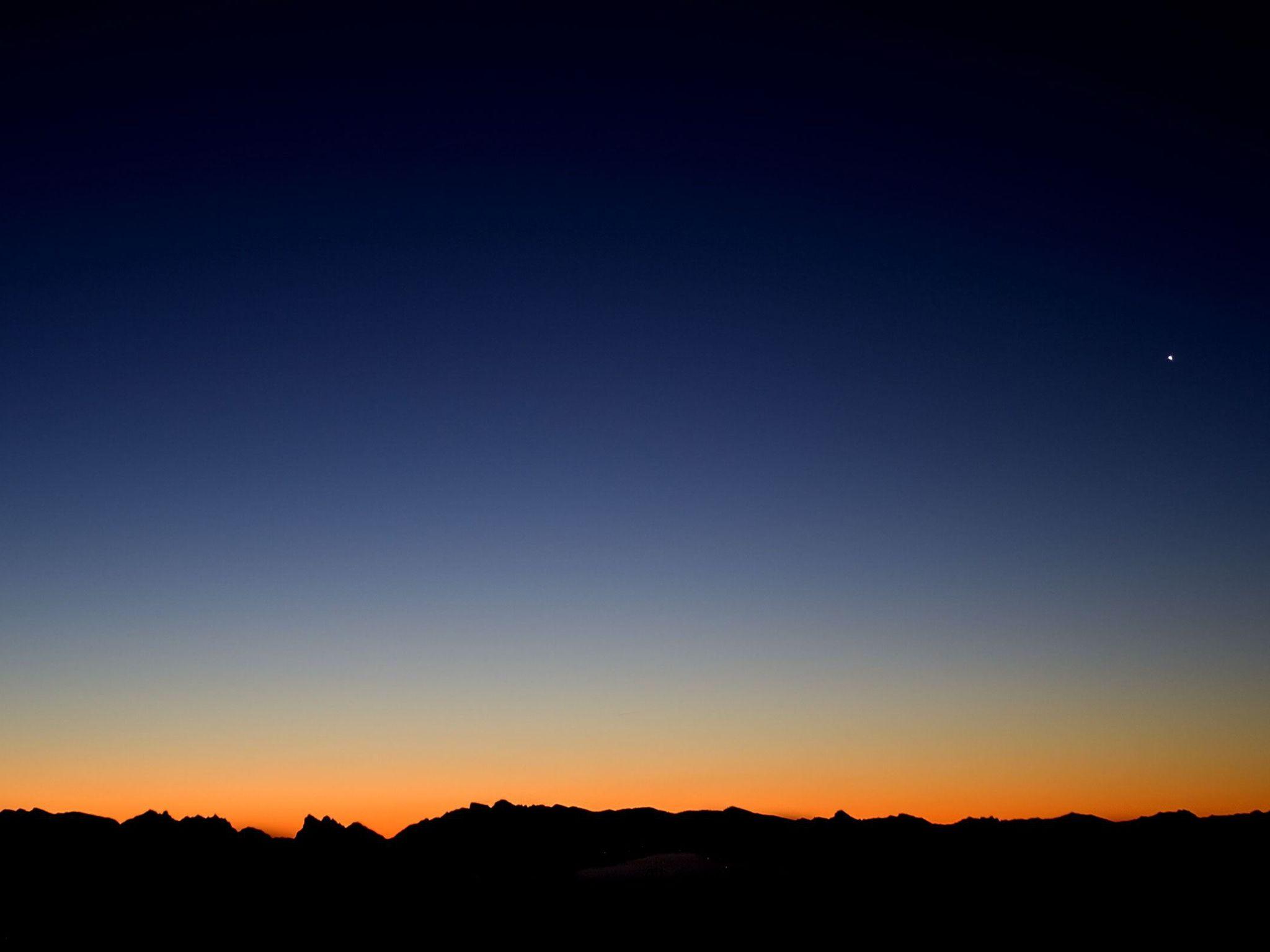 2048x1536 mountain surface of the planet widescreen 1920×1080 desktop