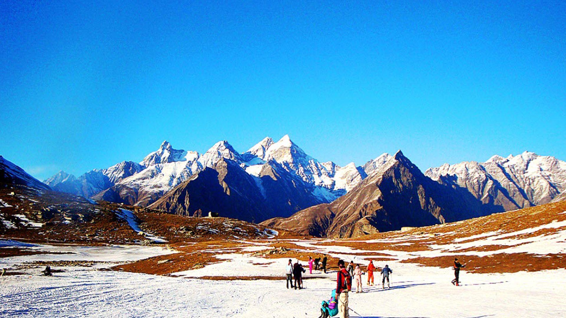 Guide pass. Манали. Manali Индия. Himachal Pradesh. Природа Сиккима.