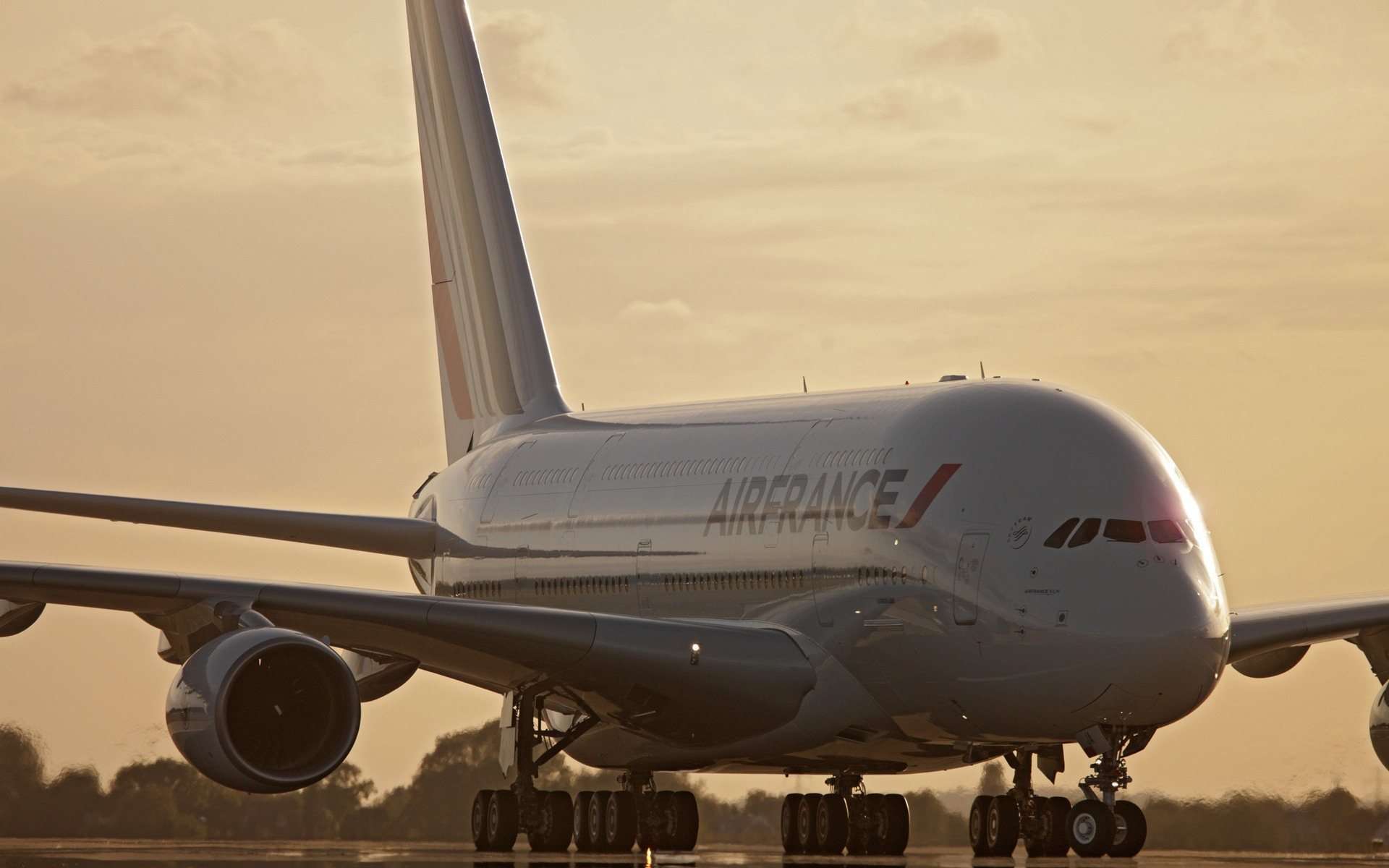1920x1200 Airbus A380 Wallpaper, Picture, Image