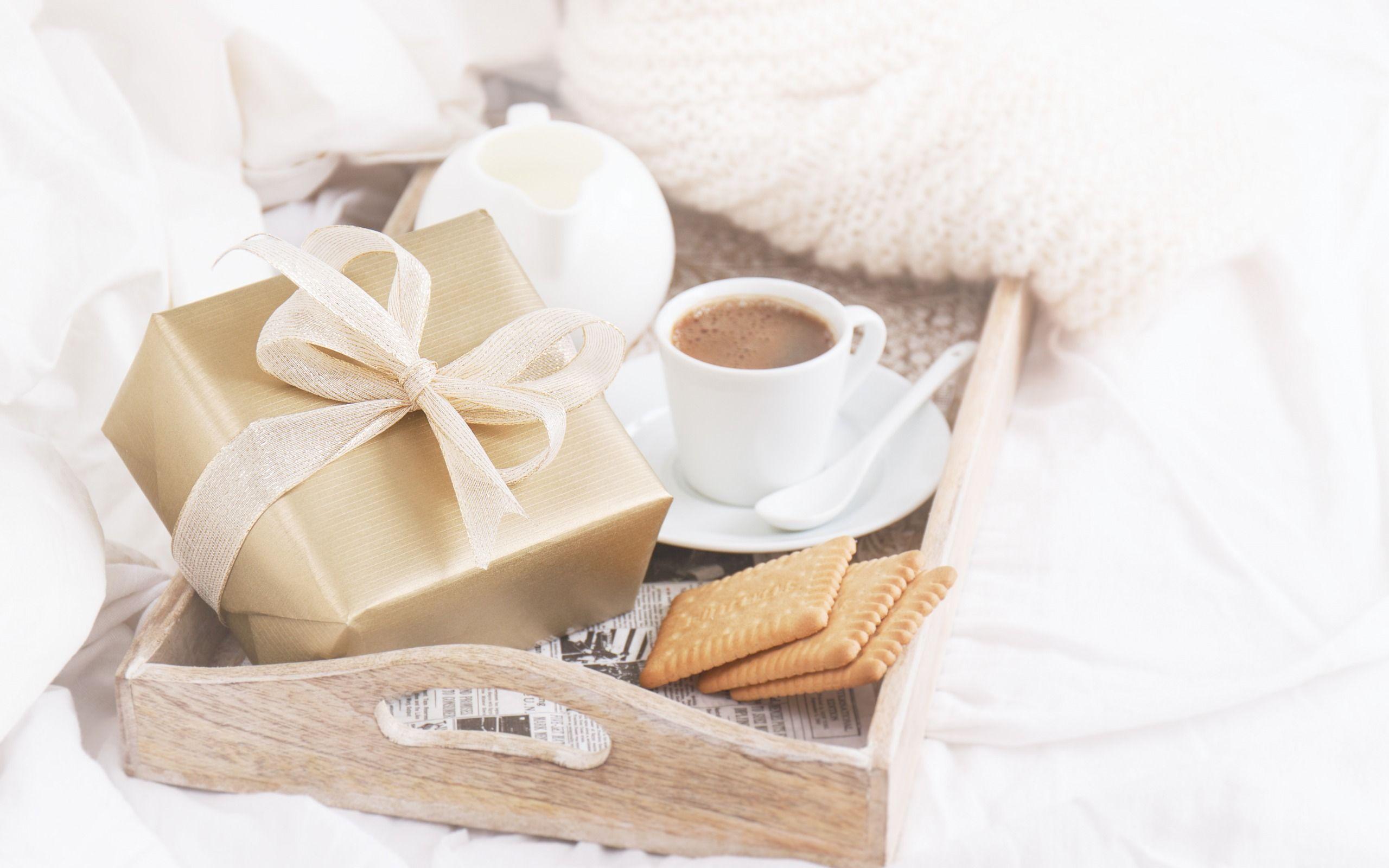2560x1600 Download wallpaper Romance, breakfast in bed, cup of coffee, gift box, cookies, breakfast for desktop with resolution 2560x1600. High Quality HD picture wallpaper