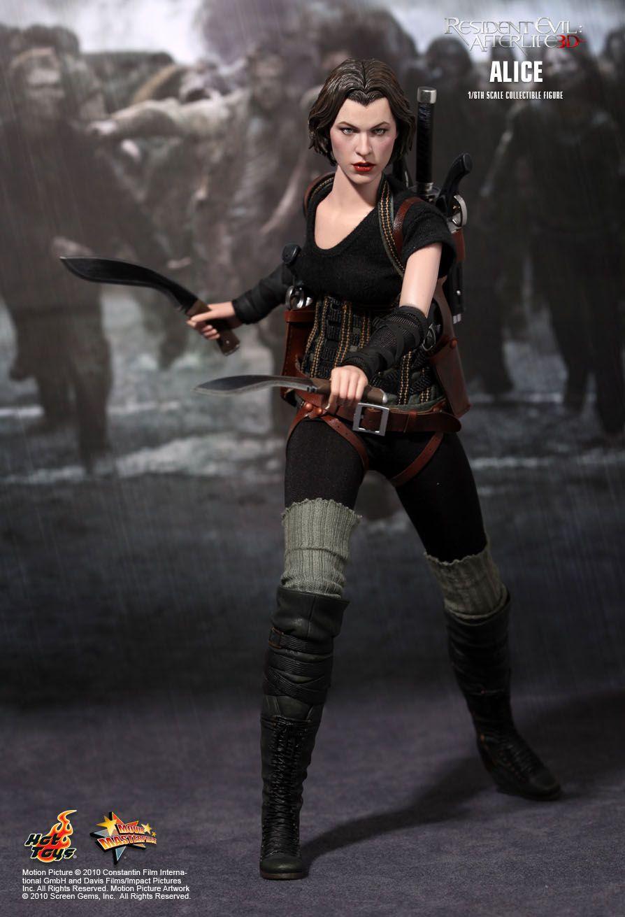 894x1311 Great Hot Toys Toys Alice Resident Evil Afterlife Wallpaper & Background Download