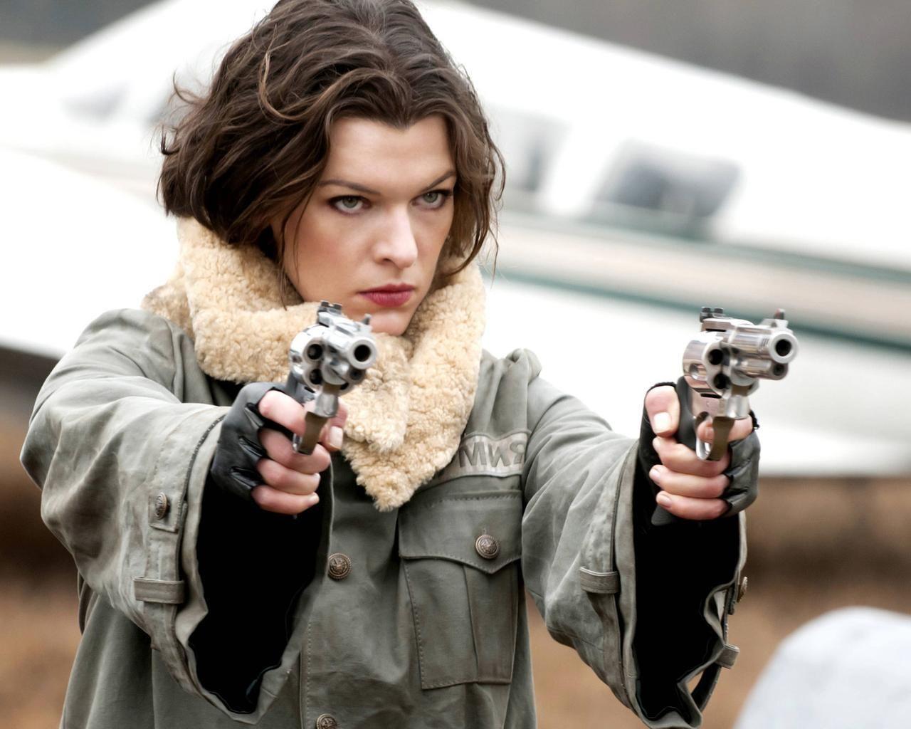 1280x1024 Alice in Resident Evil Afterlife Extinction