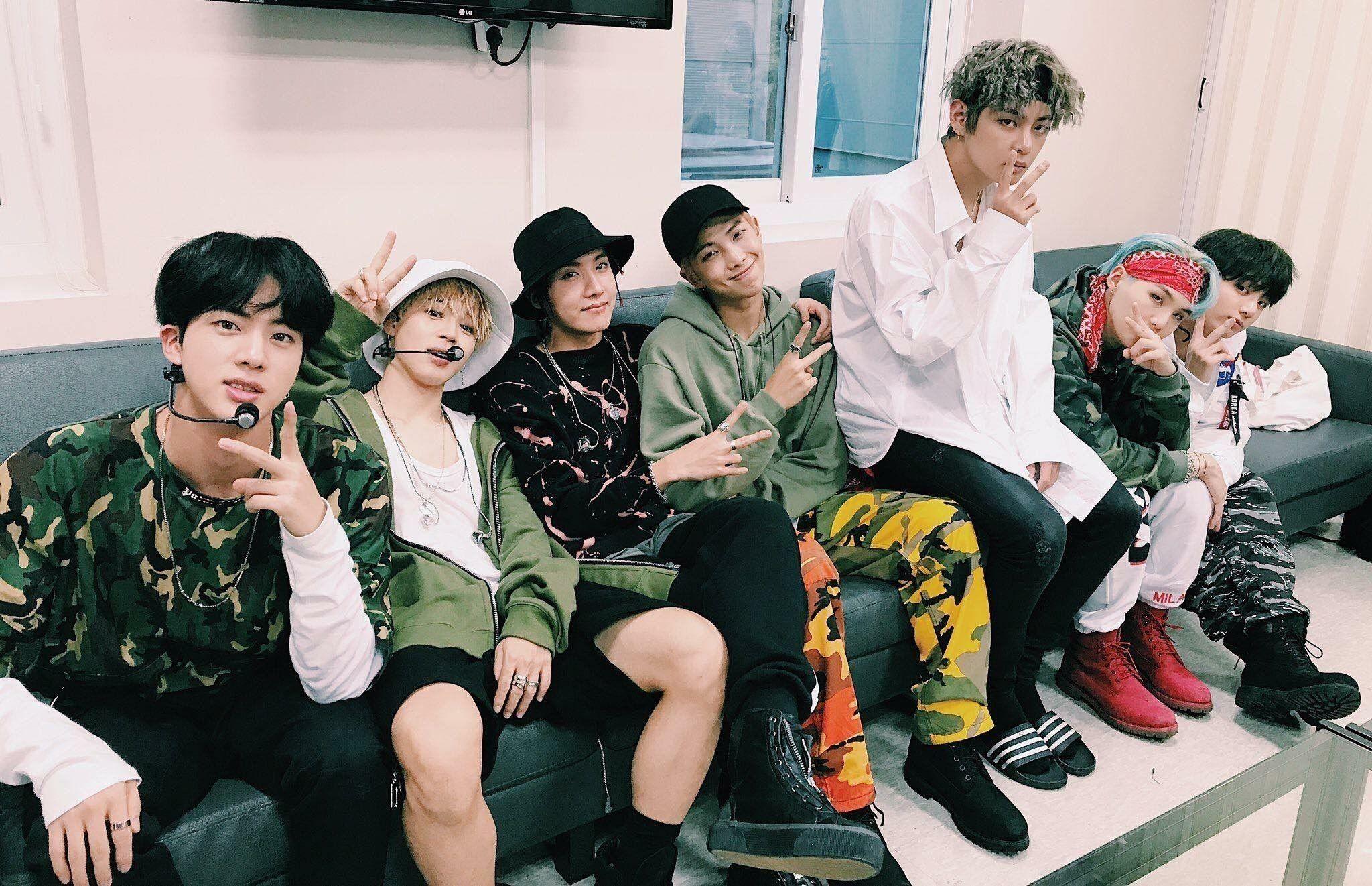 2048x1322 Tumblr Bts Aesthetic Desktop Wallpaper HD