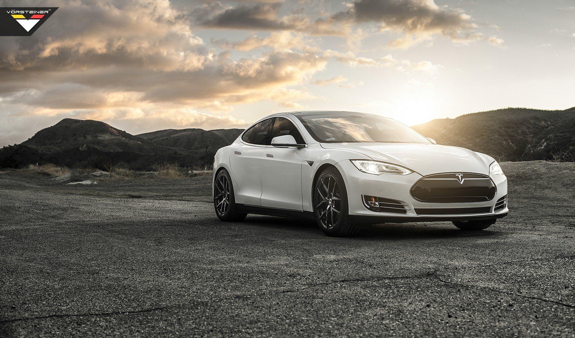 1920x1131 Beautiful Angel: White Tesla Model S with New Eyes. Tesla model s, Tesla model s black, Tesla model