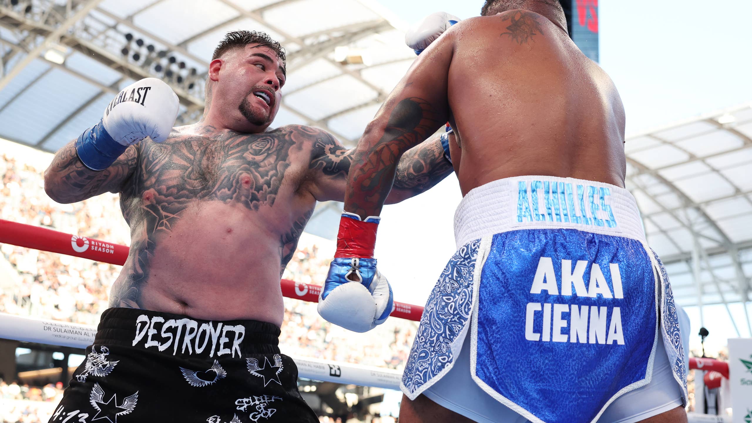 2560x1440 Andy Ruiz Faces Damian Knyba in Heavyweight Clash: Can He Make a Comeback?