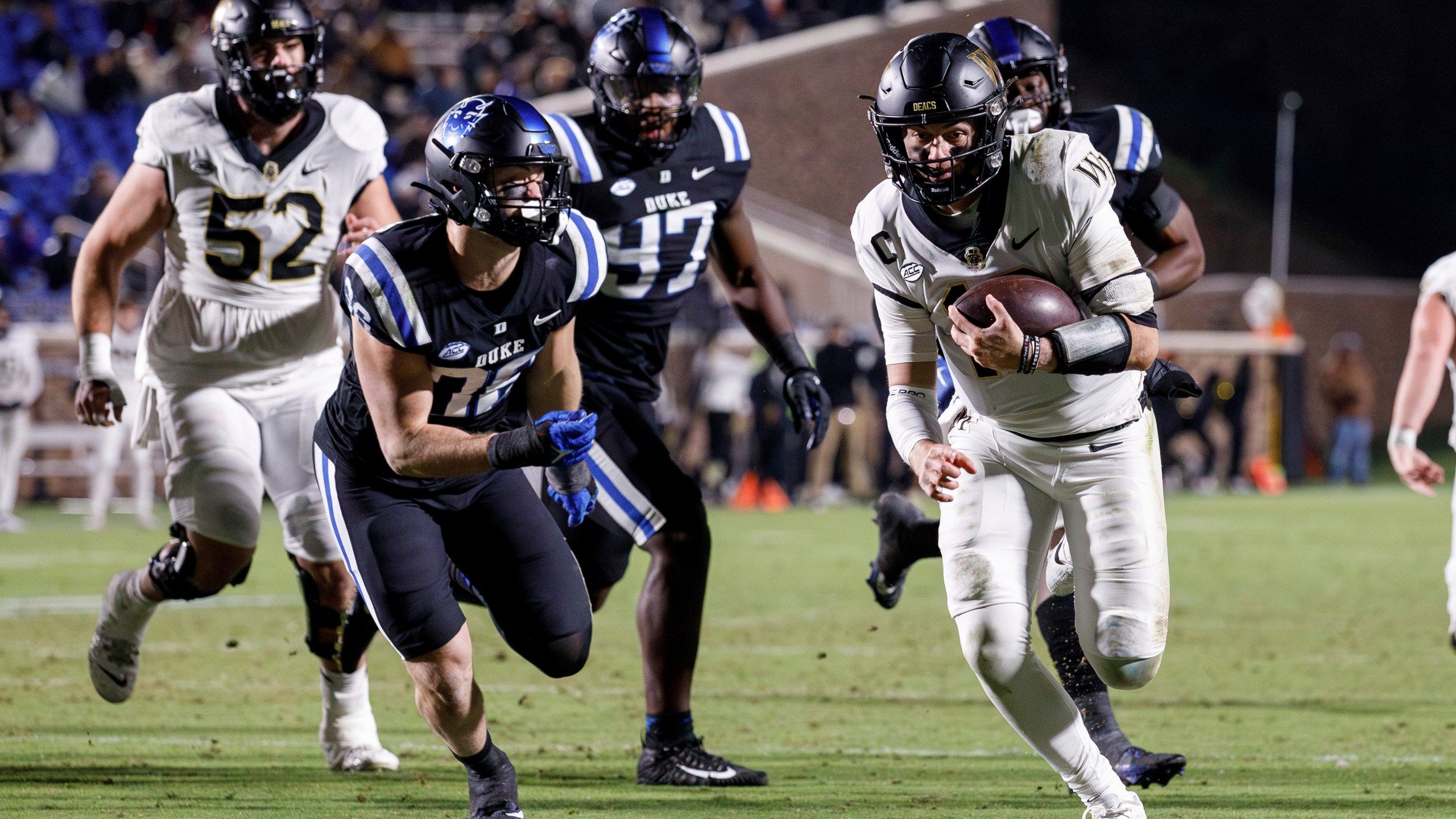2560x1440 Duke Wins On Final Play FG To Top Wake Forest, 24 21