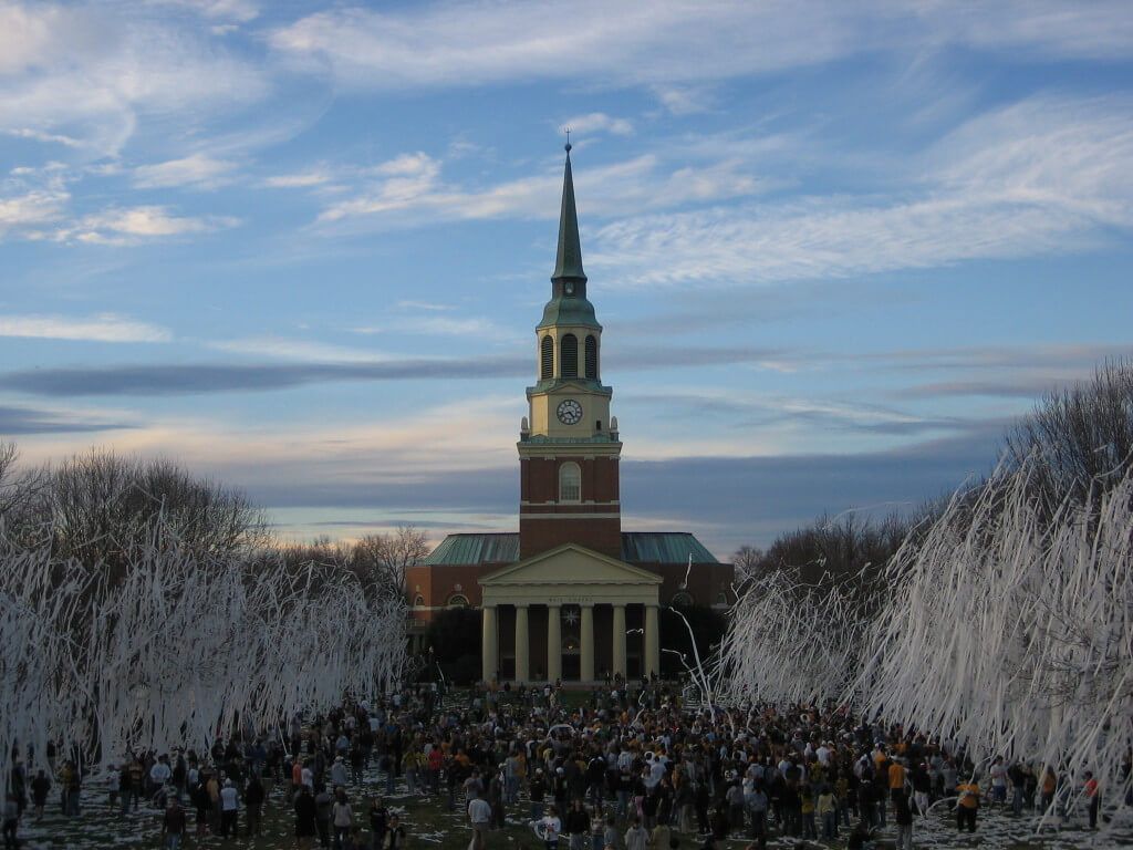 1024x768 Universities with the Most Famous Professors ⋆ College Magazine