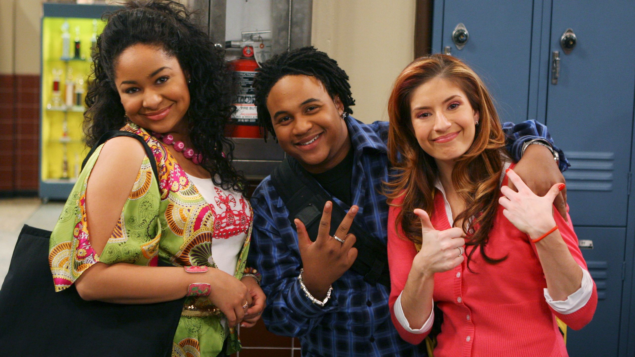 2560x1440 Raven Symoné And 'That's So Raven' Spinoff Cast Make Radio Disney Awards 2017 Appearance