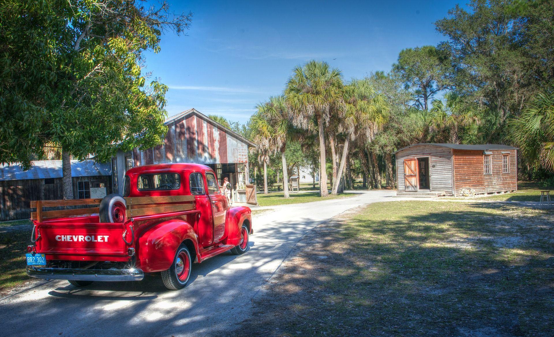1920x1167 Chevy Truck Wallpaper