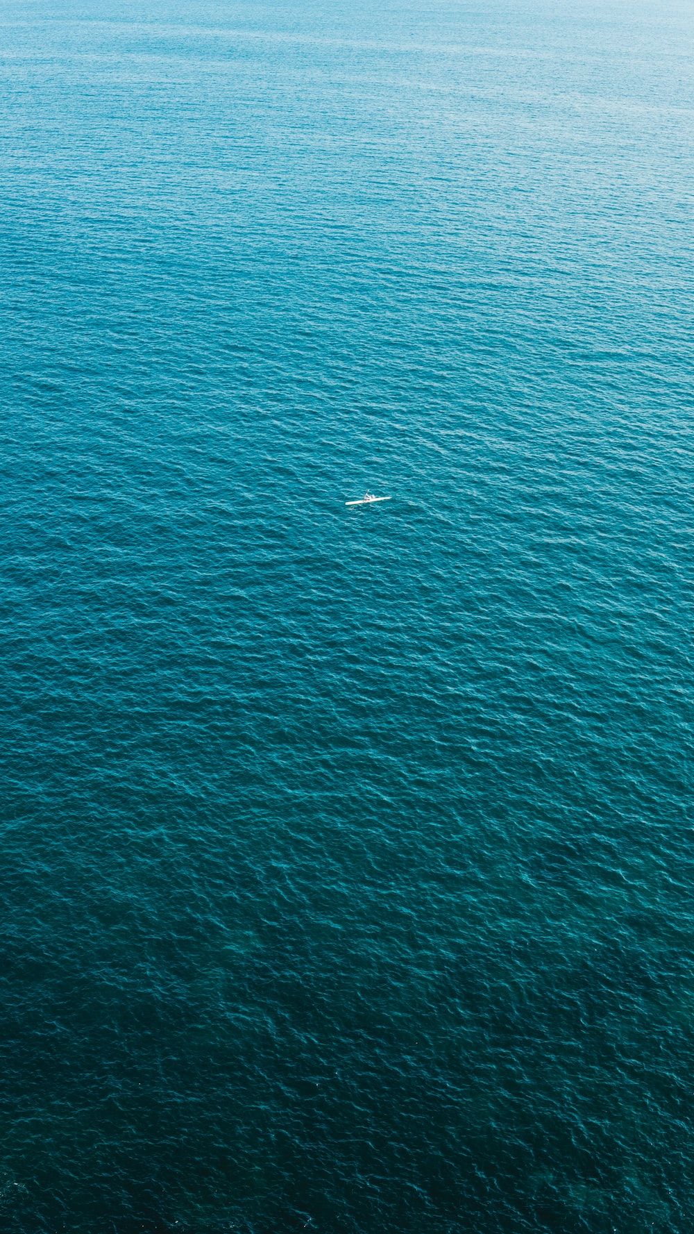 1000x1777 Open Ocean Wallpaper