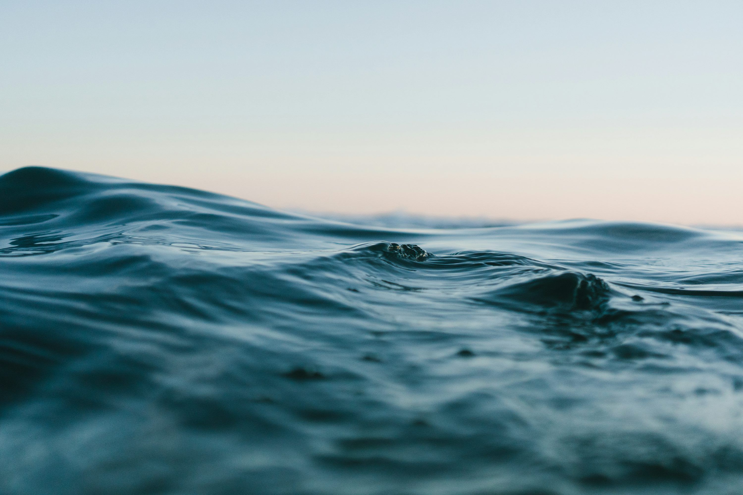 3000x2000 Ocean Wallpaper: Free HD Download [4K]