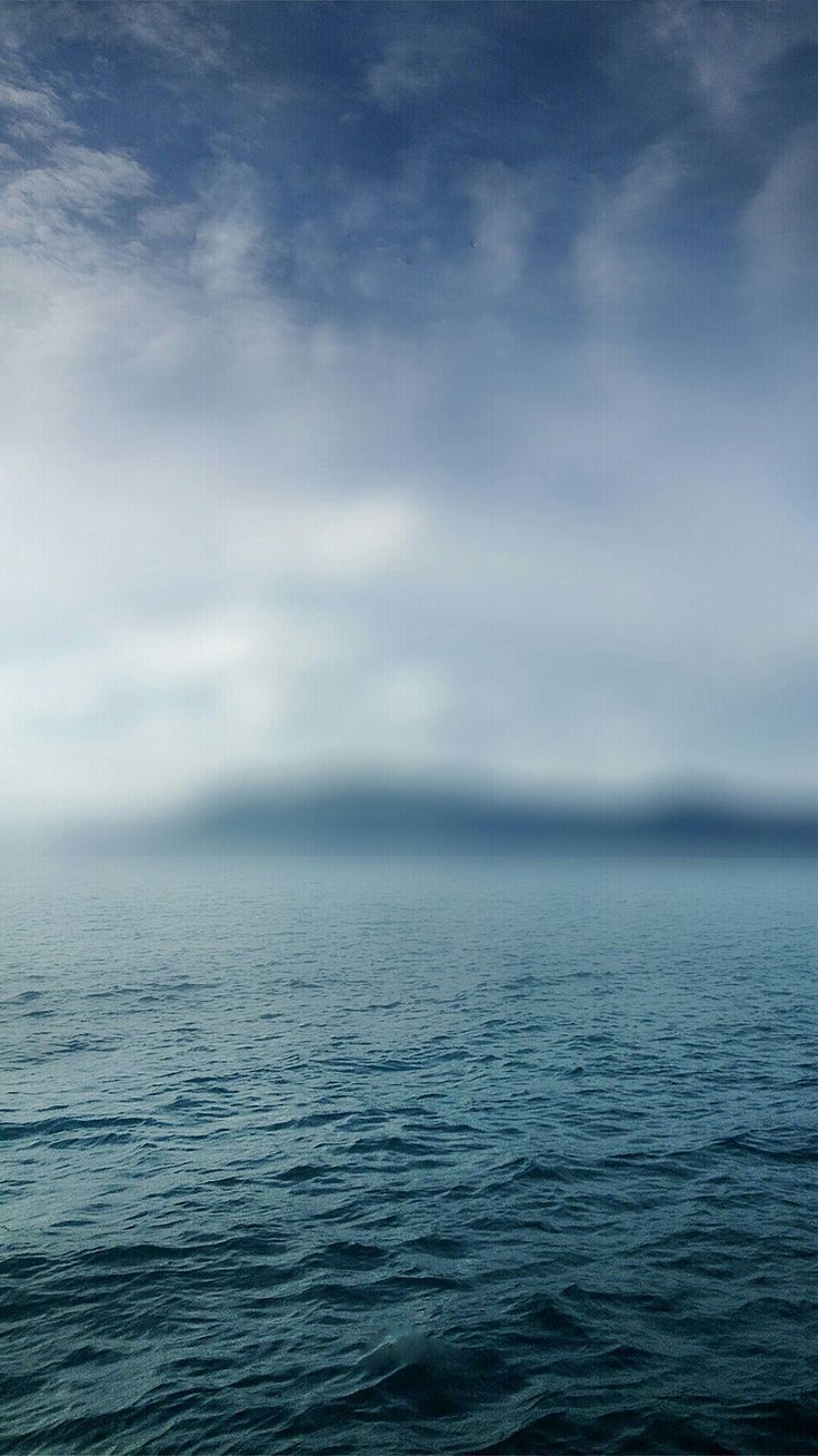 736x1308 Calm Blue Ocean Wallpaper. Open sea wallpaper, Foggy sea wallpaper, Sea horizon wallpaper