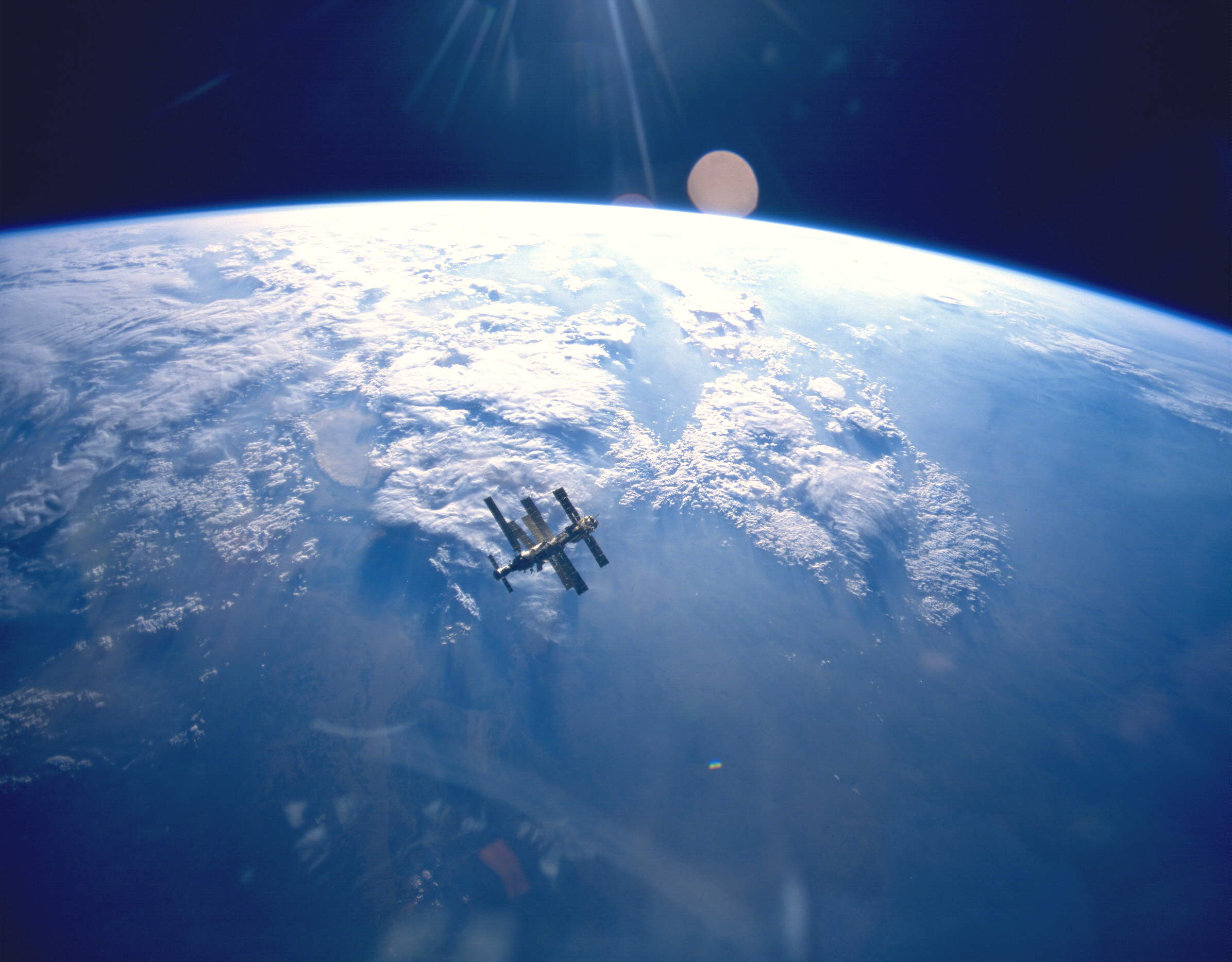 2391x1867 Desktop wallpaper: Space, Nasa, Man Made, Earth 4K free download for PC. 1077252