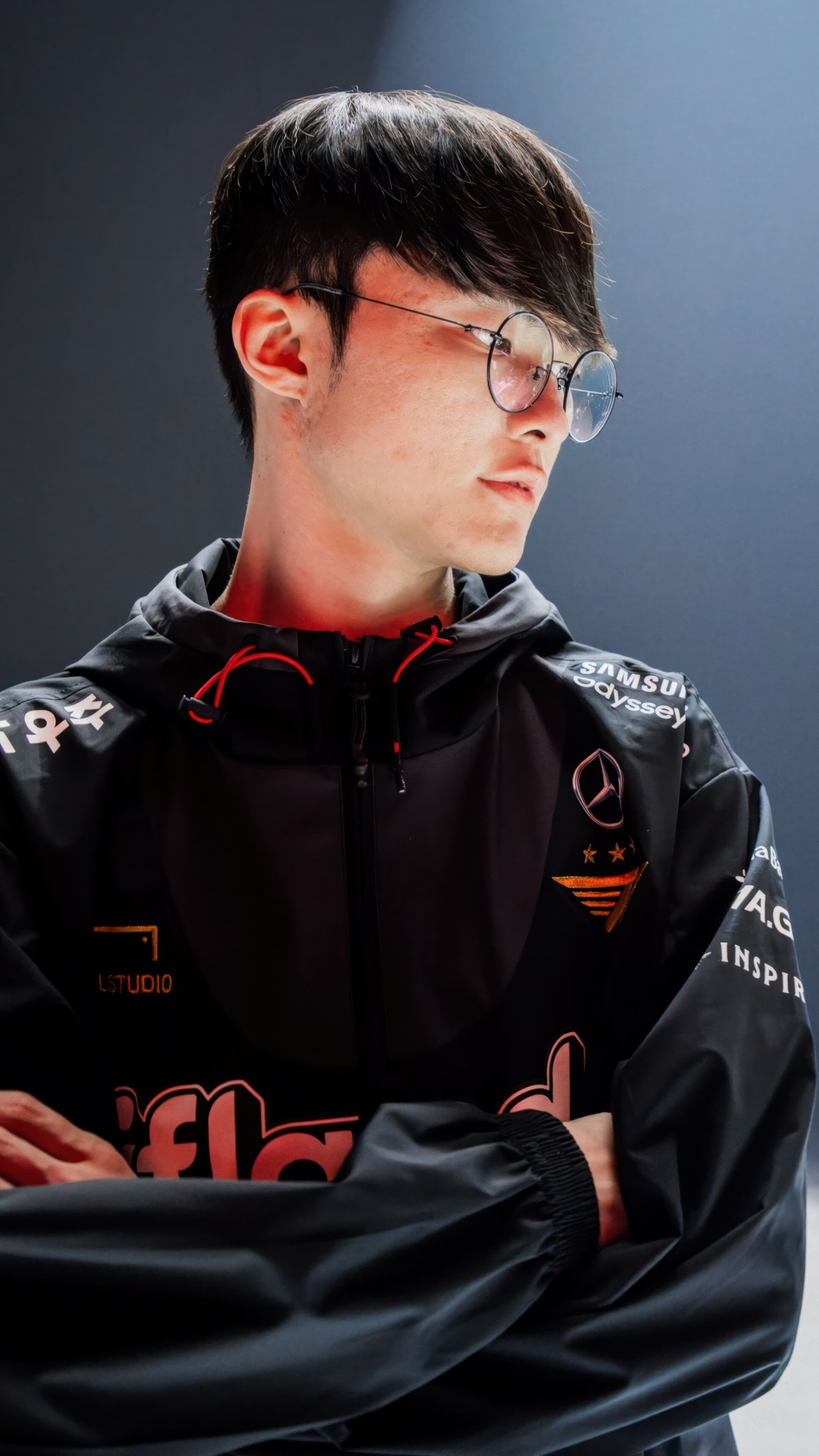 2160x3840 Faker T1 LoL Worlds 2023 Trophy Champion 4K Wallpaper iPhone HD Phone n