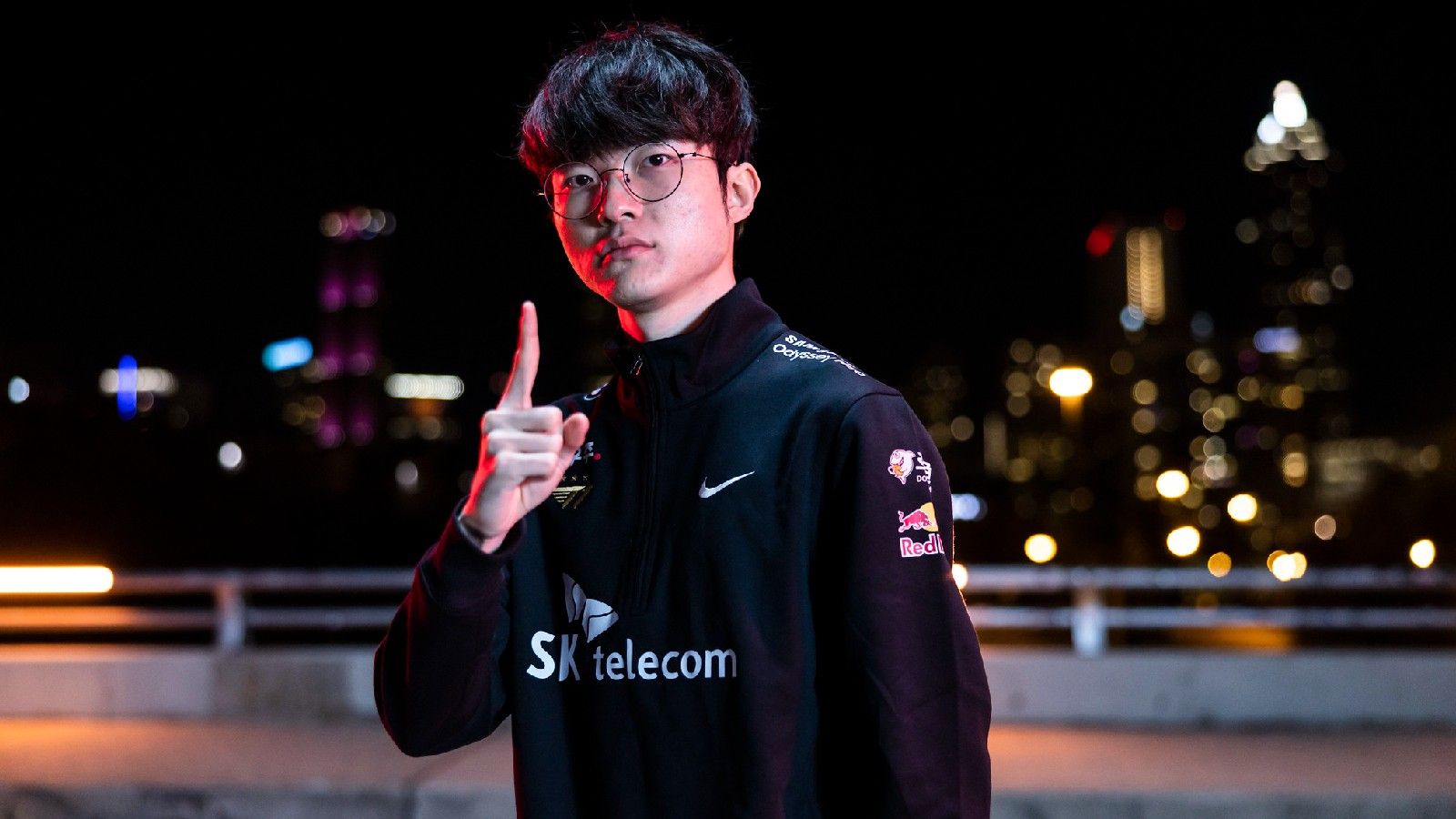 1600x900 T1 Faker gives big update on wrist injury ahead of LoL Worlds 2023
