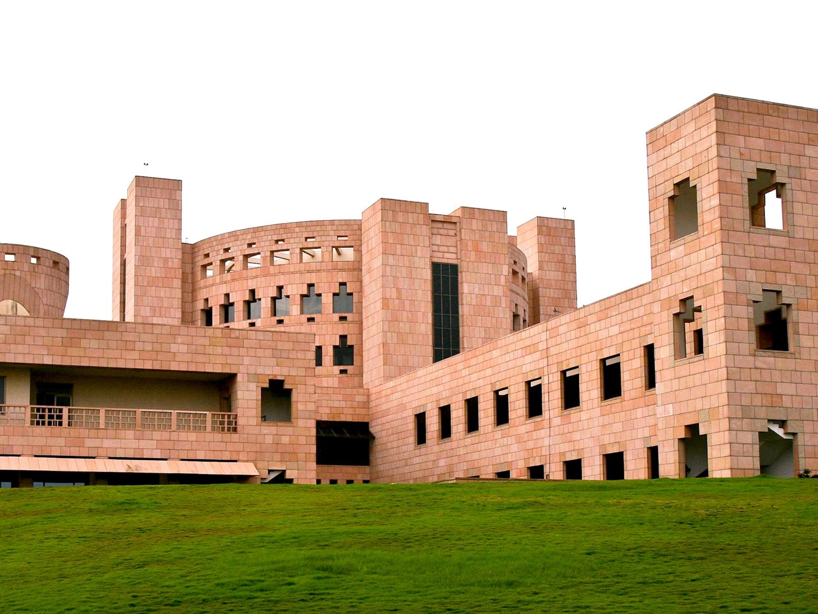1600x1200 Indian School Of Business To Create Global Corridor For Startups I Venture
