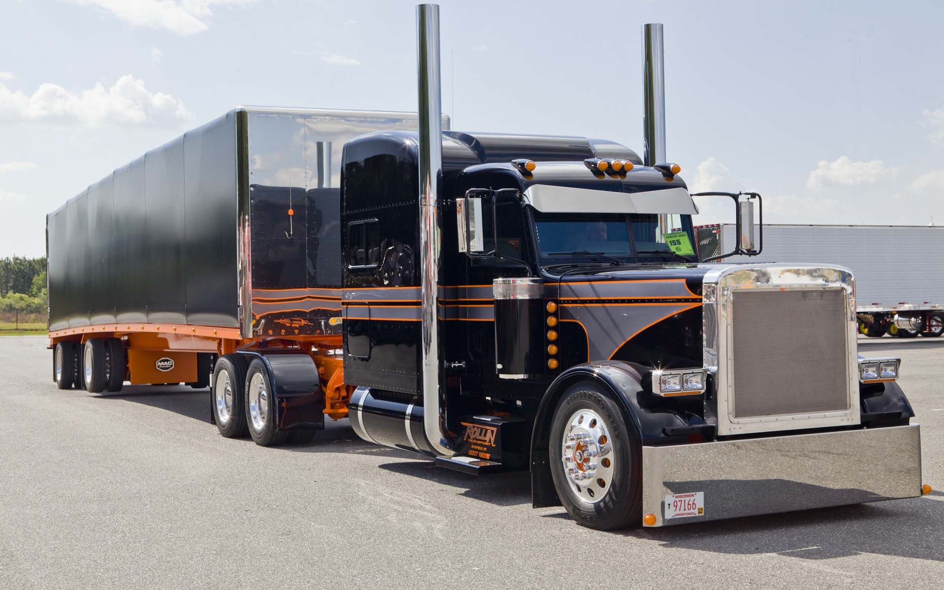 1920x1200 Big Truck Wallpaper