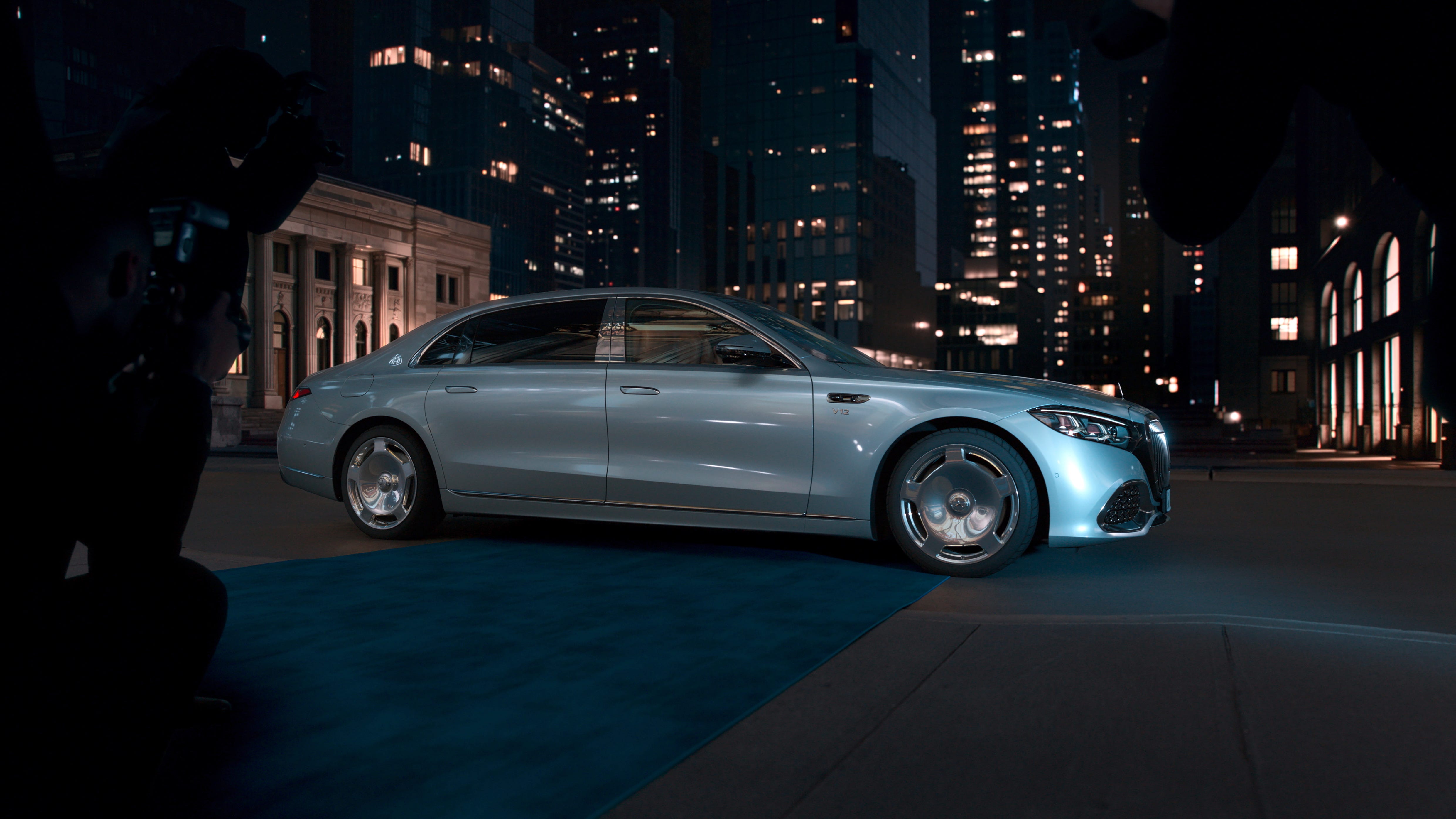 4961x2791 Gallery: Mercedes Maybach S From 'The Devil Wears Prada' Photo