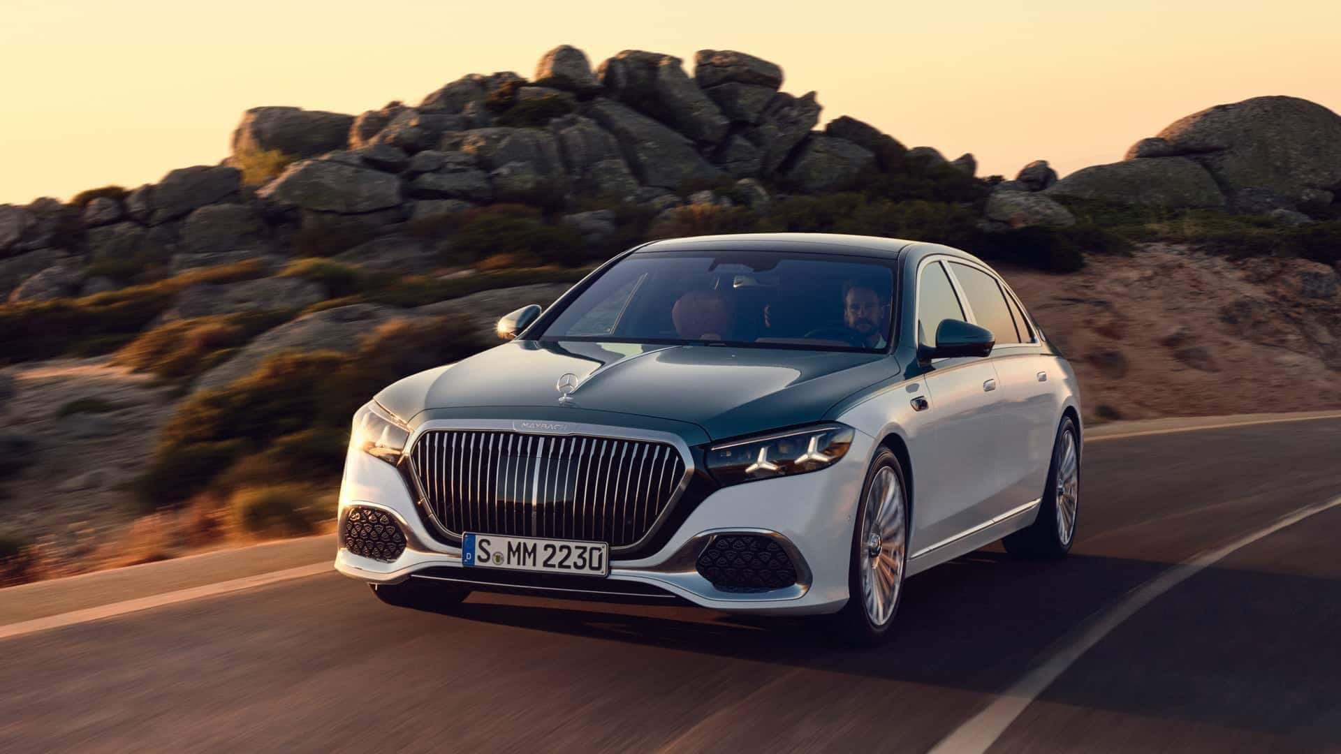 1920x1080 Mercedes Maybach S Class Arrives With Glitzy Looks, Better Tech