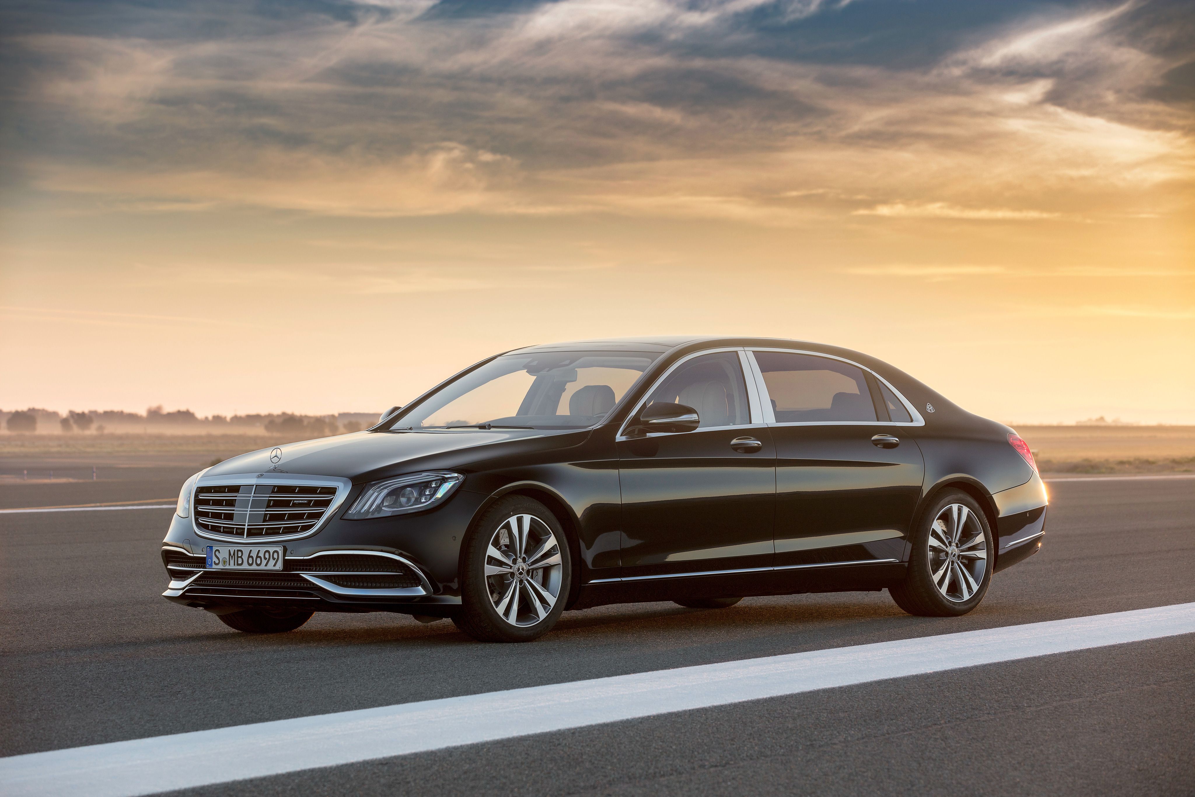 4096x2731 Mercedes Benz S Class Maybach Wallpaper