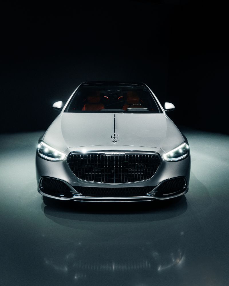 800x999 The Mercedes Maybach S 580 In MANUFAKTUR High Tech Silver Stands As A Statement Of Modern Elegance
