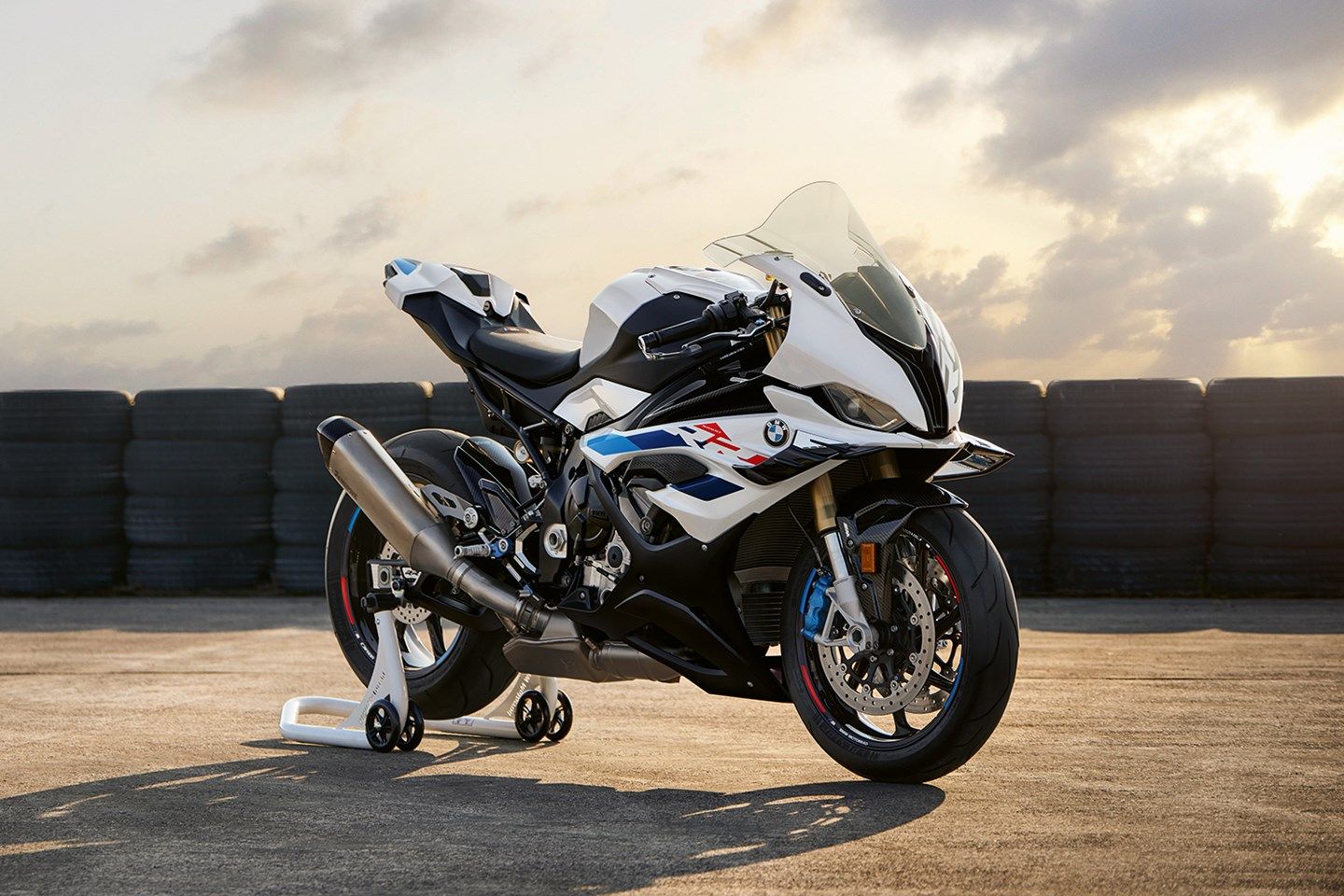 1440x960 BMW S1000RR gets first major update since 2019 with new aero, more power and clever slide control tech