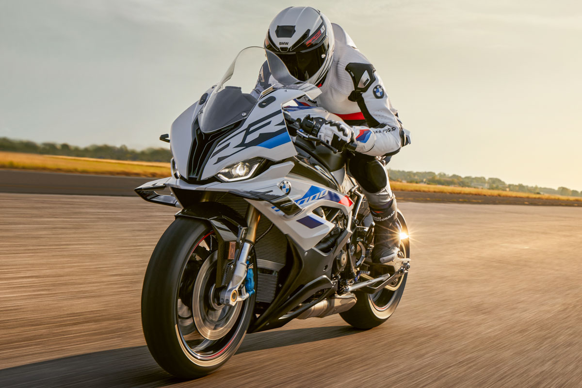 1200x800 FIRST LOOK: 2023 BMW S 1000 RR