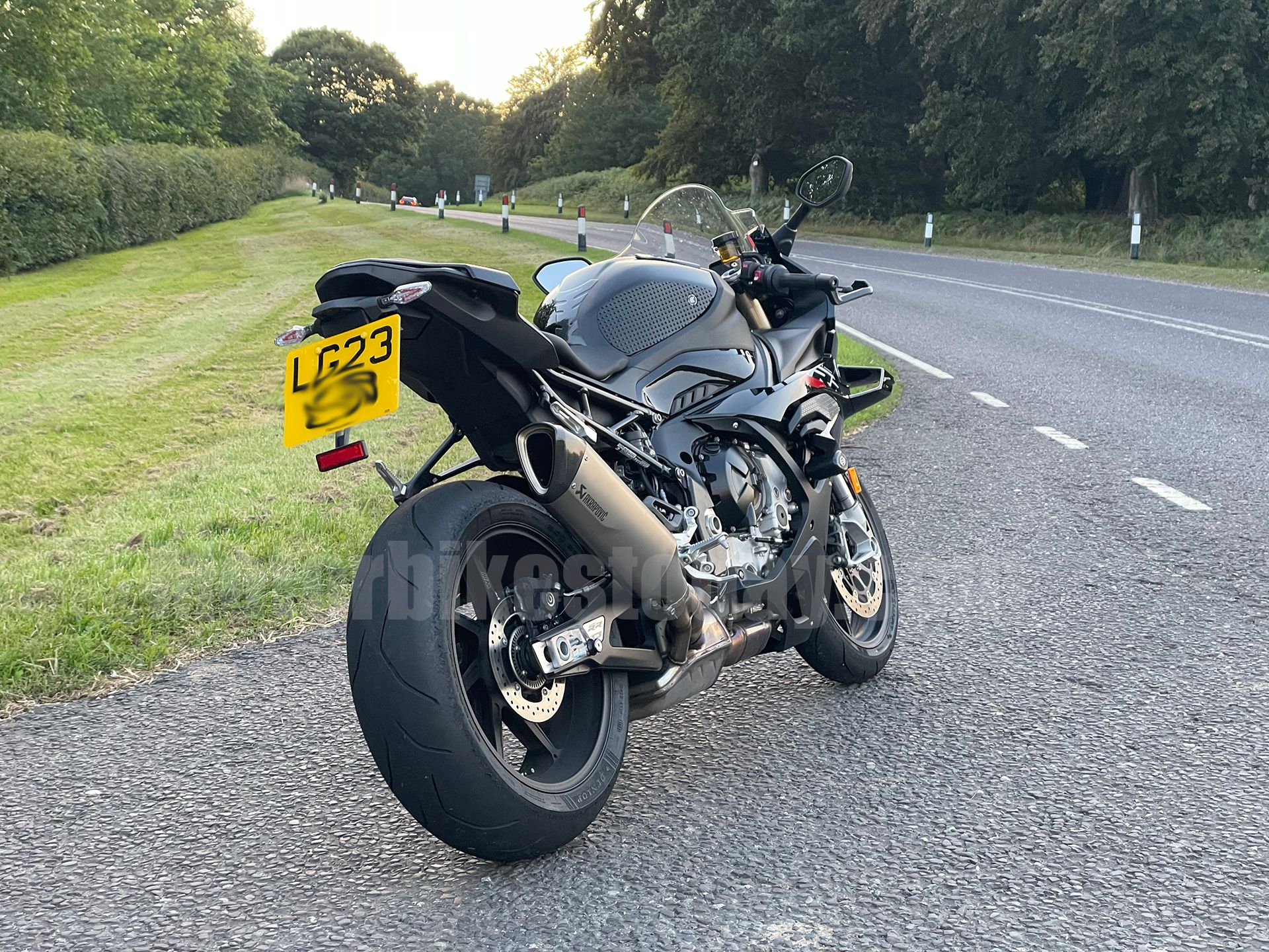1920x1440 BMW S1000RR Sport