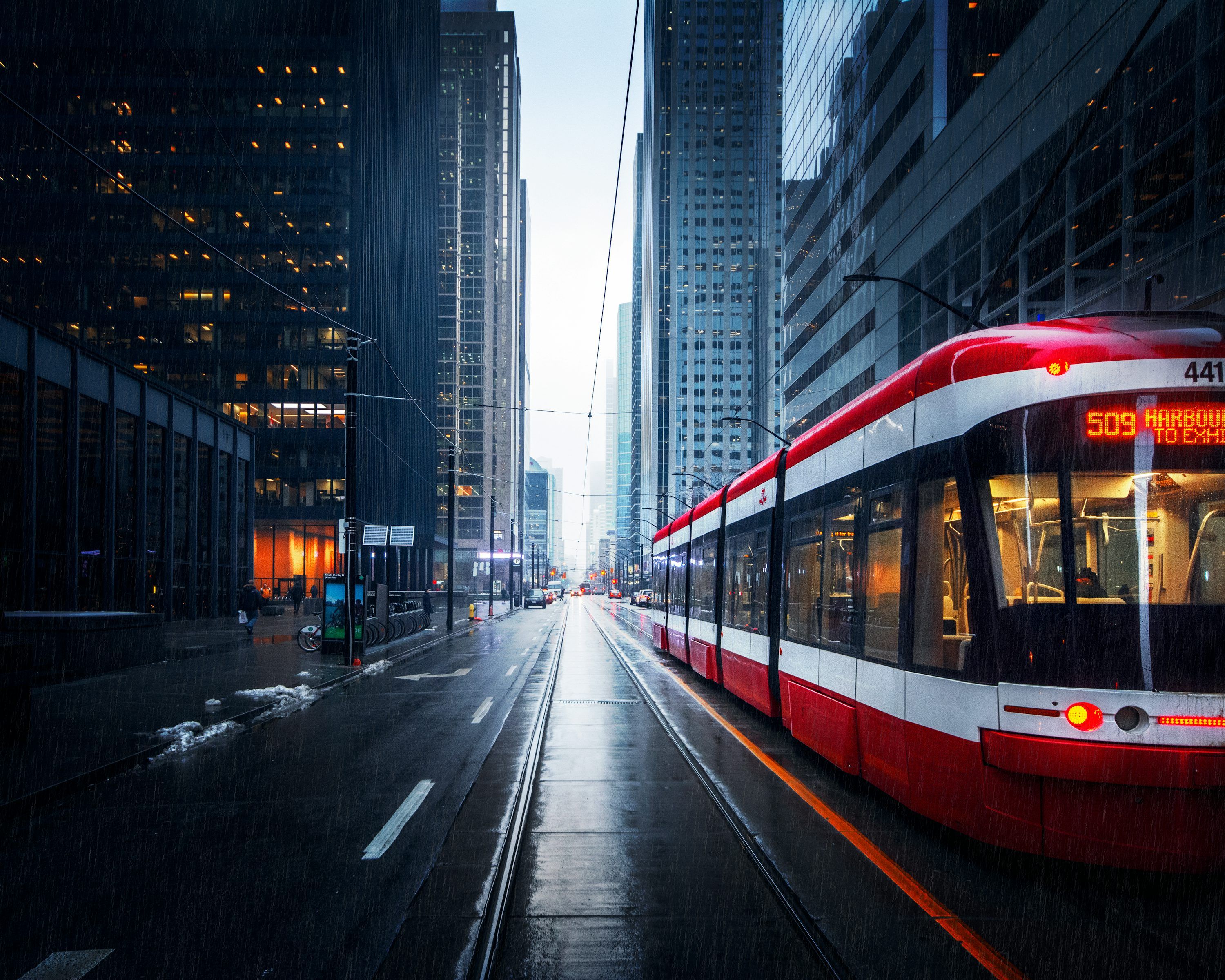 3000x2400 Toronto Streetcar Picture. Download Free Image
