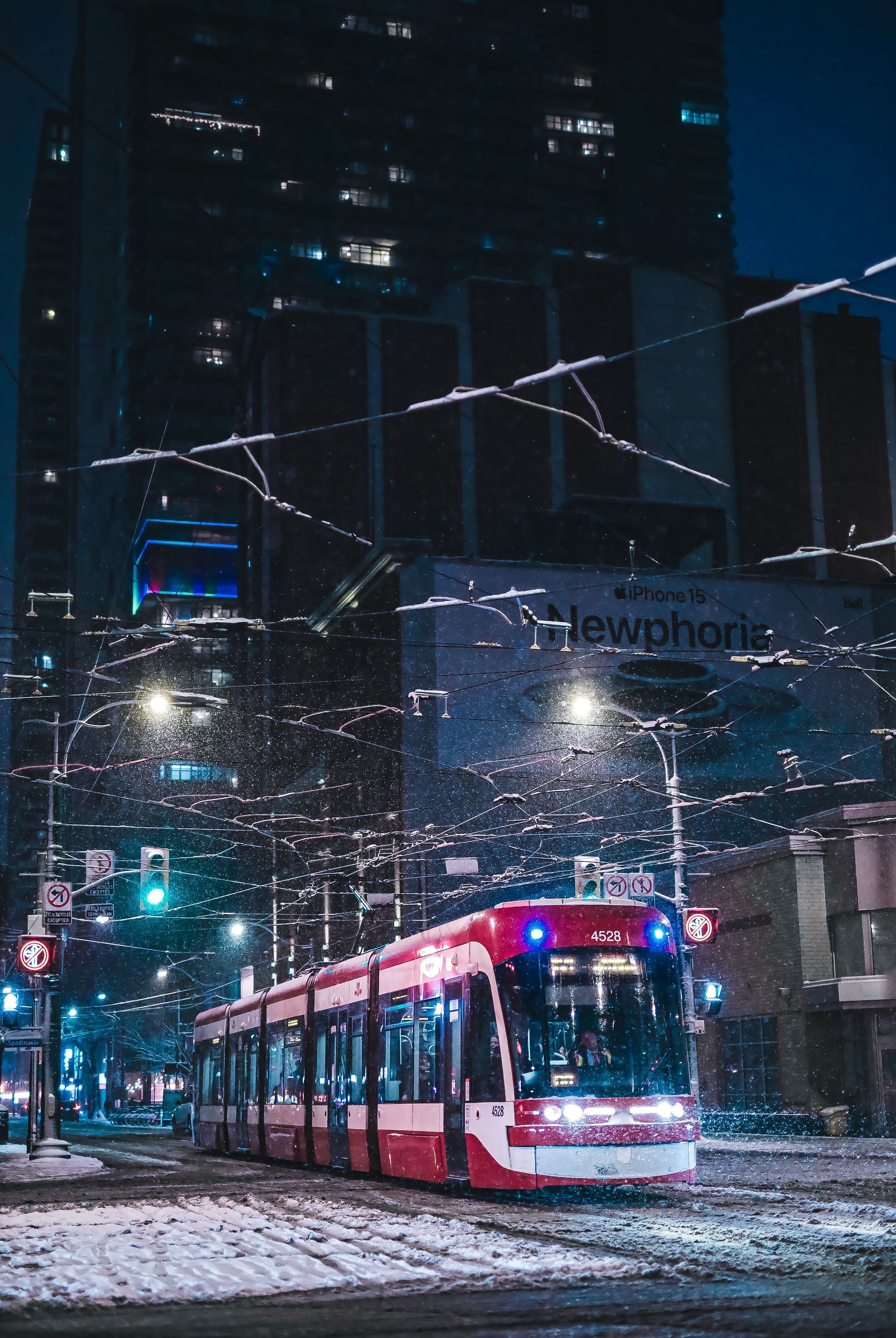 2664x3978 Streetcar Passing Buildings · Free