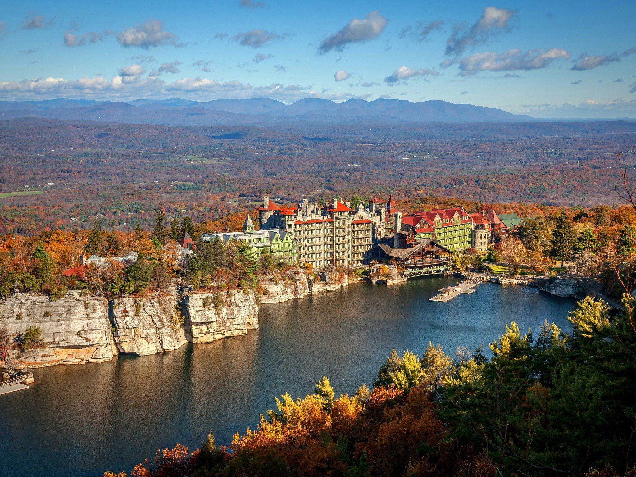 2048x1536 Fall Getaways From NYC For Apple Picking, Wine Tasting, And Leaf Peeping. Condé Nast Traveler