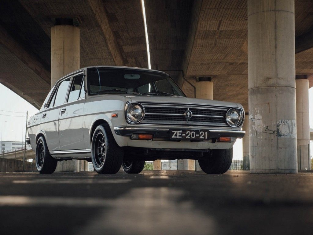 1024x768 DATSUN 1200