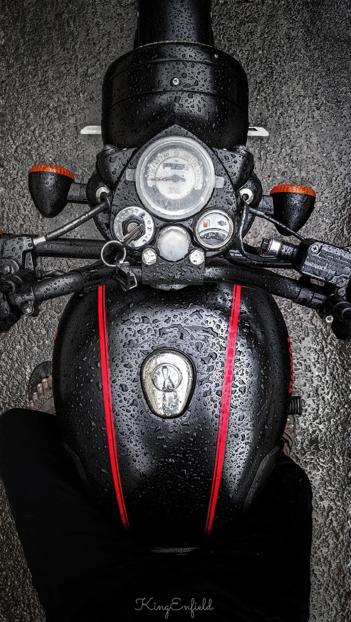 1155x2048 Royal Enfield Classic 350 Bs6 Stealth Black HD Wallpaper Royal Enfield 350 Black Bs6 Royal