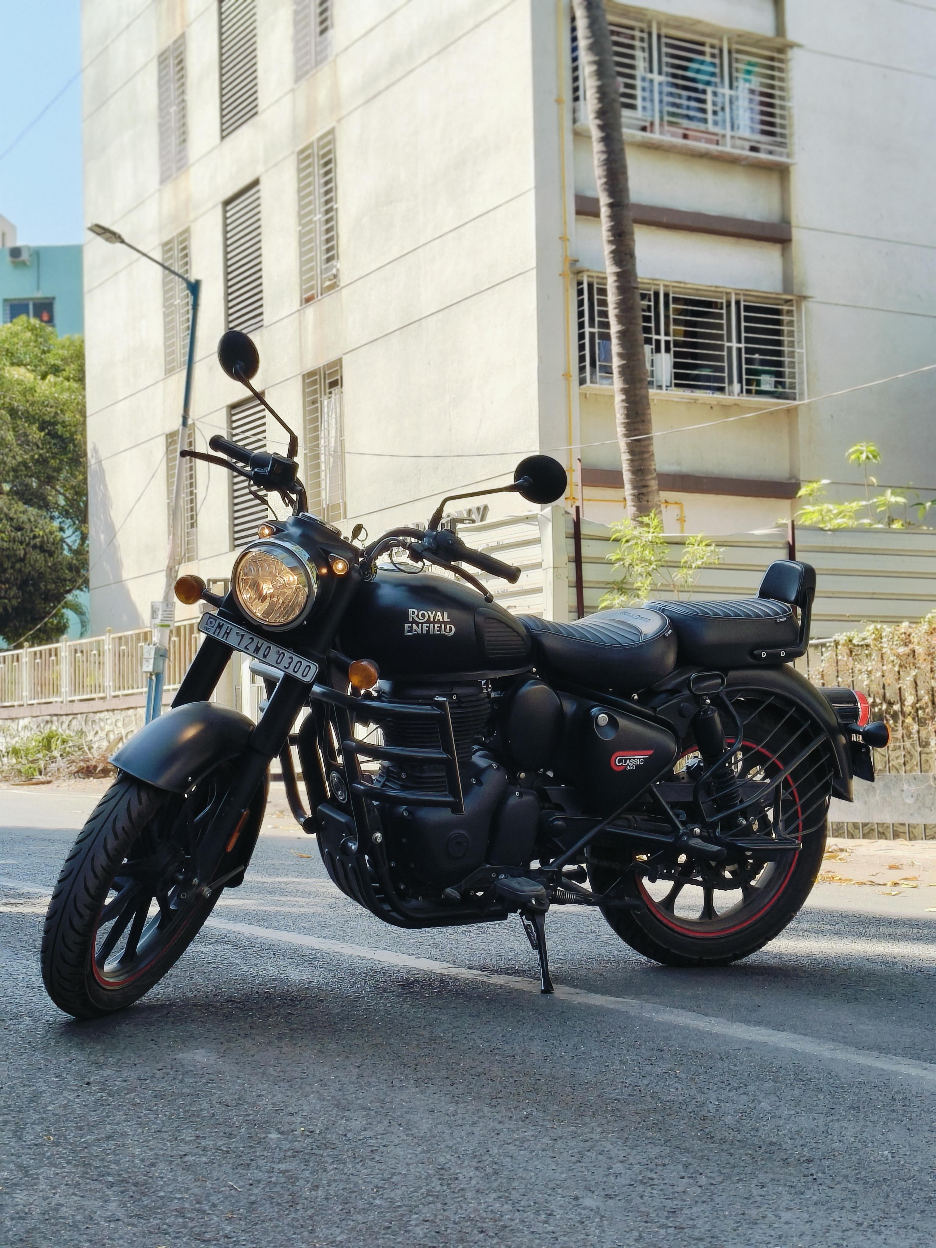 3072x4096 Dark Stealth Black