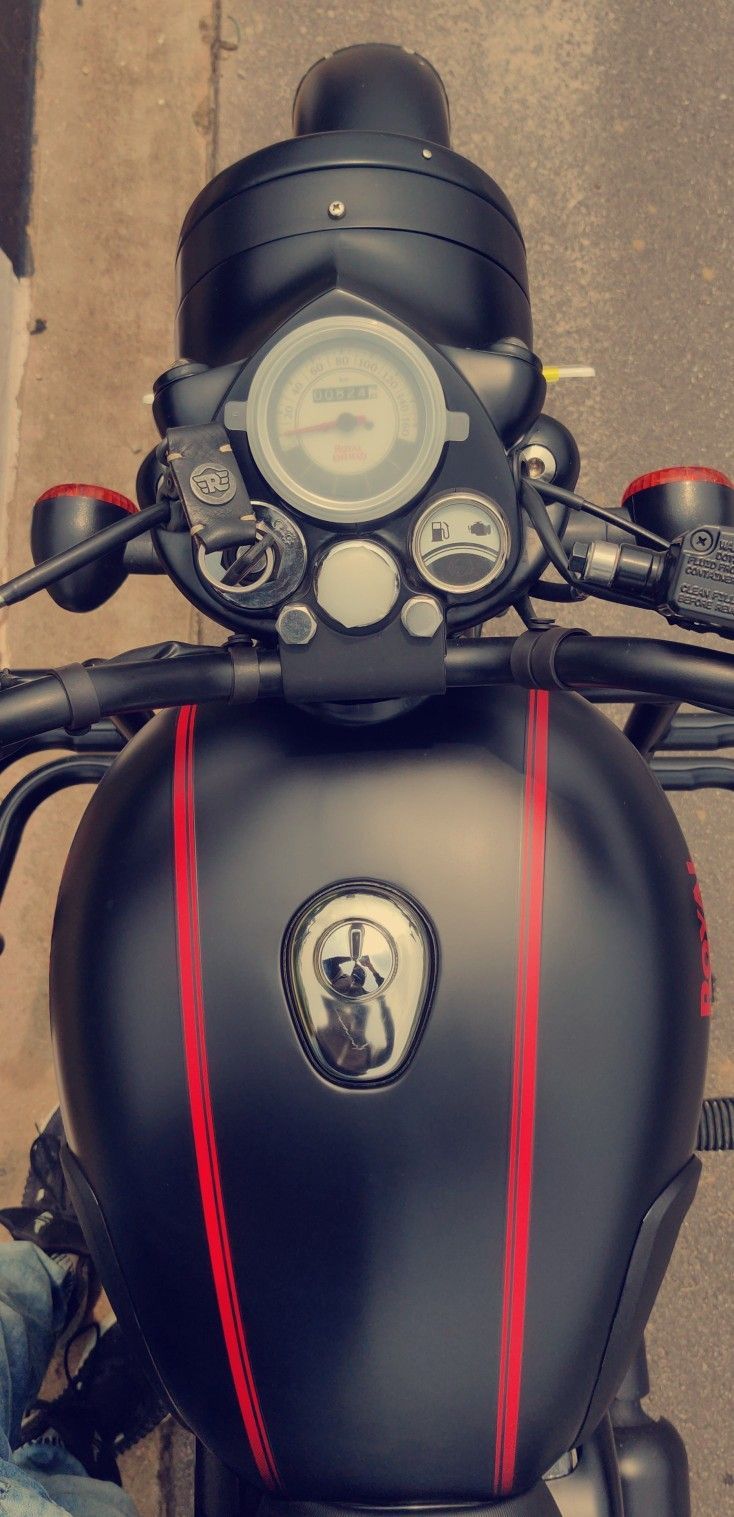 734x1517 Royal Enfield Stealth Black