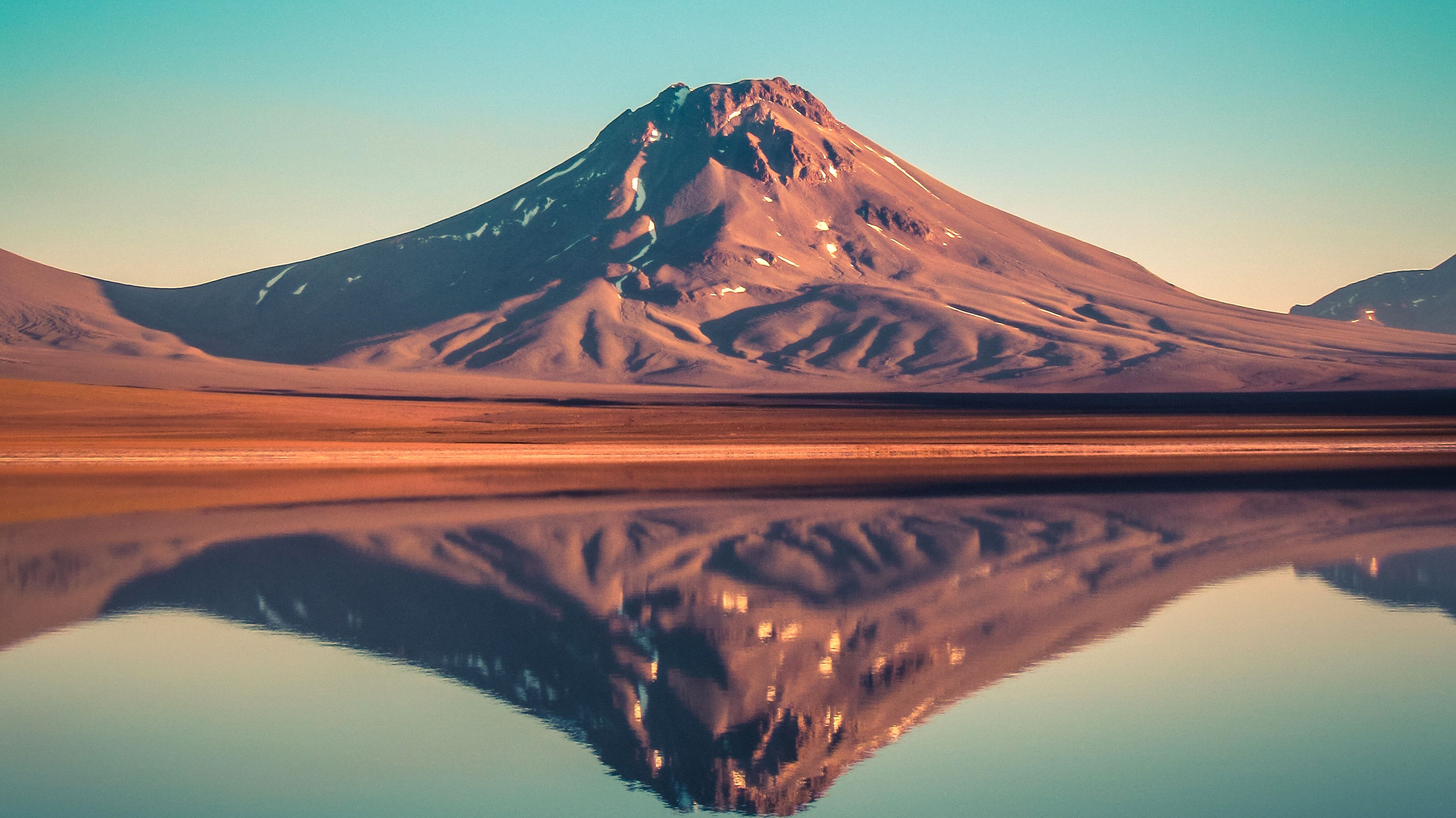 3200x1800 Wallpaper Nature, Mountainous Landforms, Mountain, Stratovolcano, Natural Landscape, Background Free Image