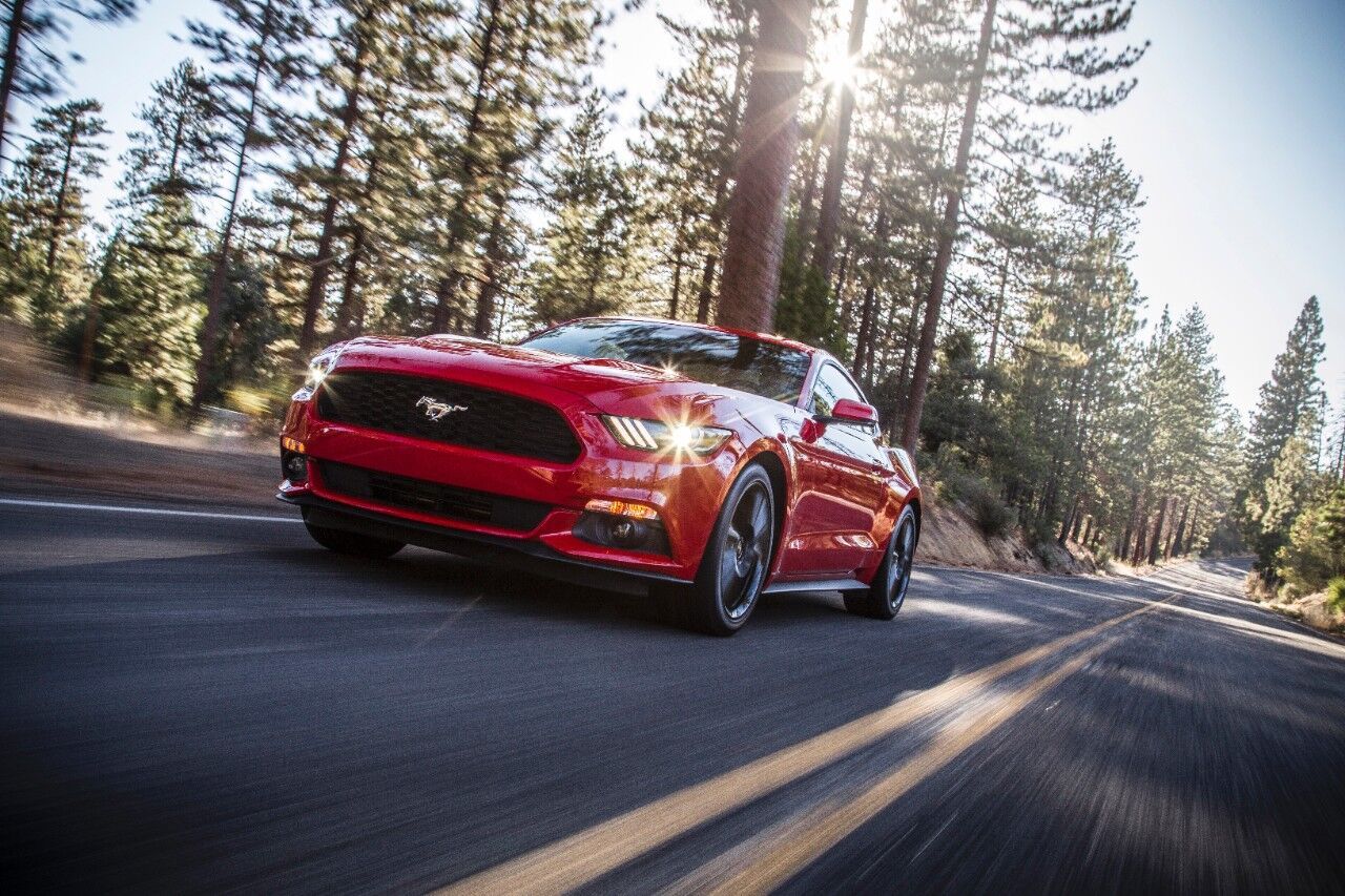 1280x853 Ford Mustang EcoBoost: A Perfect Balance of Power and Fuel Economy [Review]