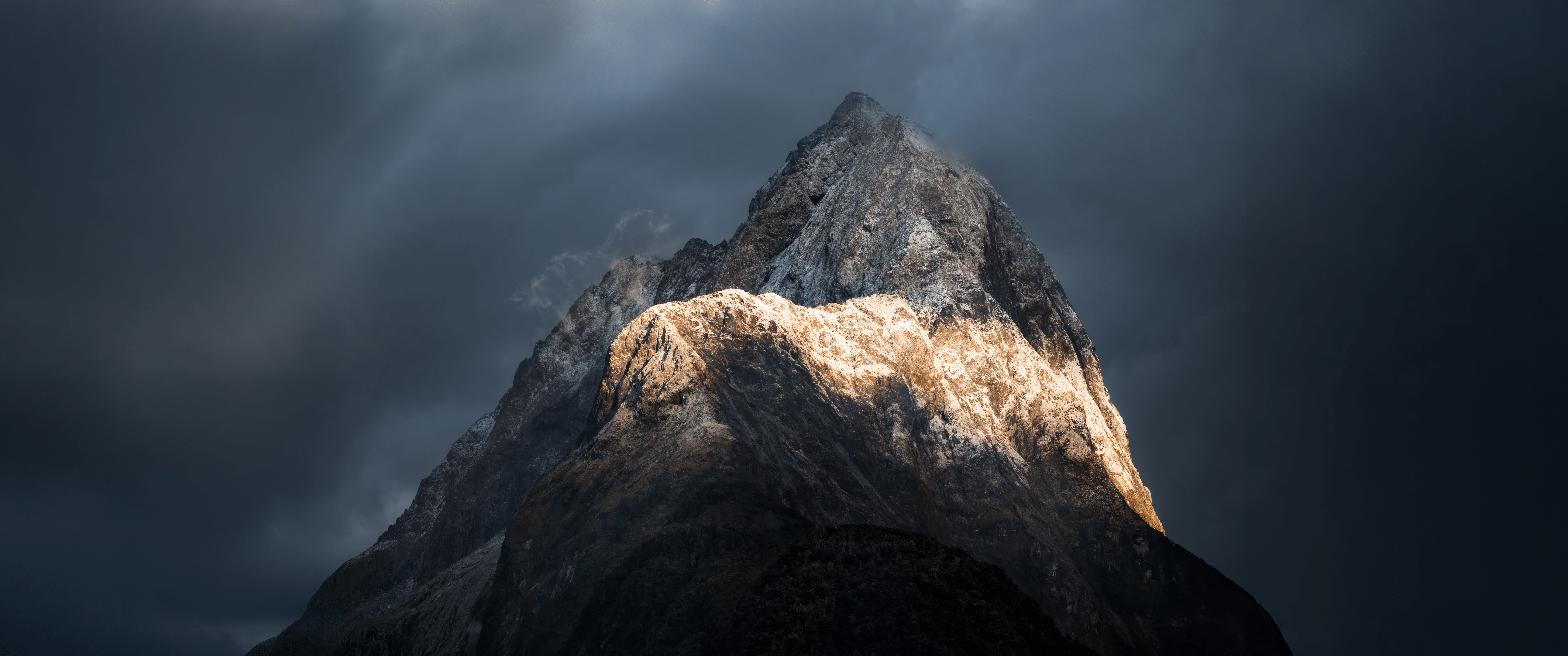 5160x2160 Sunrise at Mitre Peak [5160x2160]