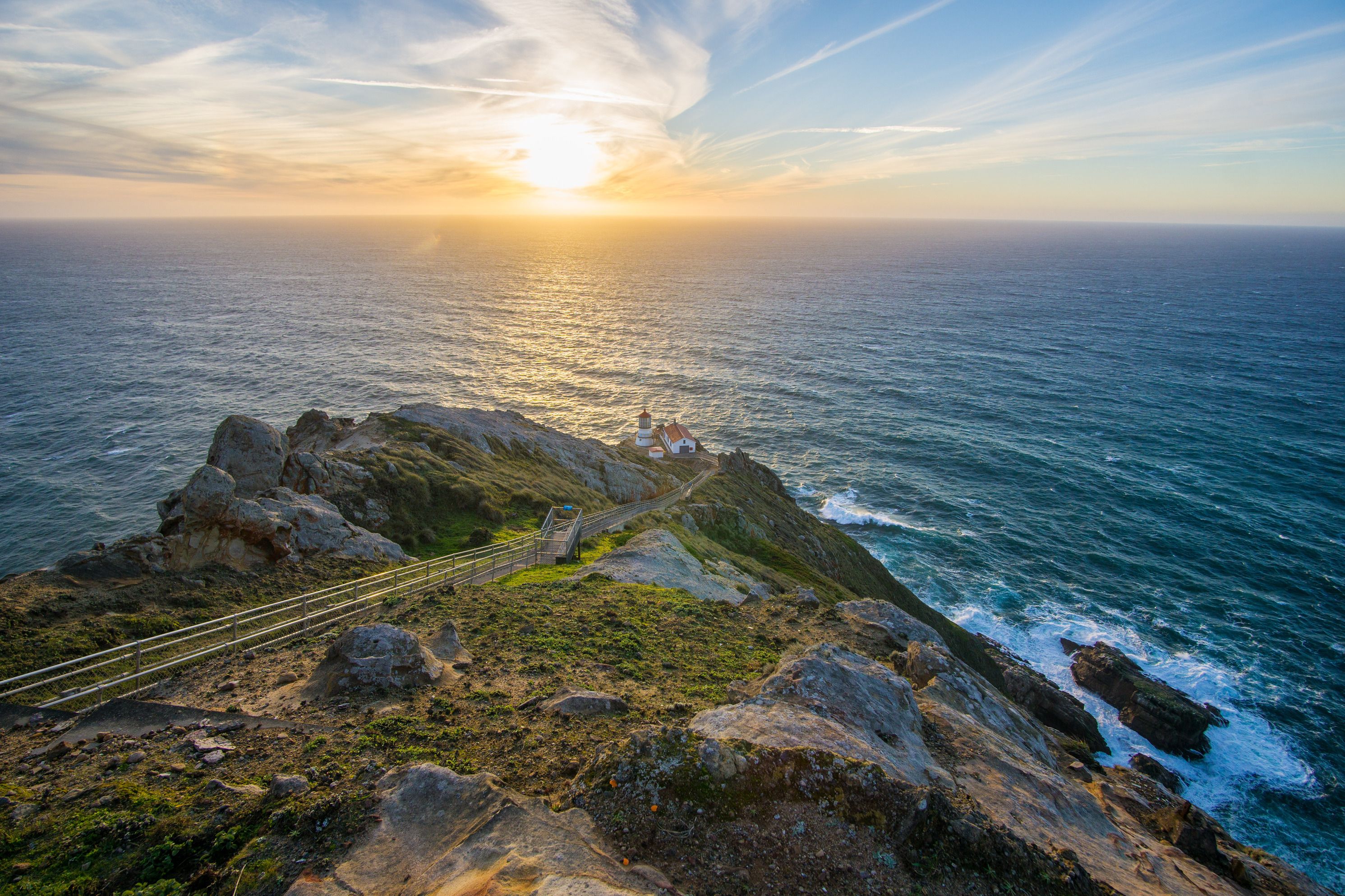 2982x1988 Point Reyes Lighthouse (U.S. National Park Service)