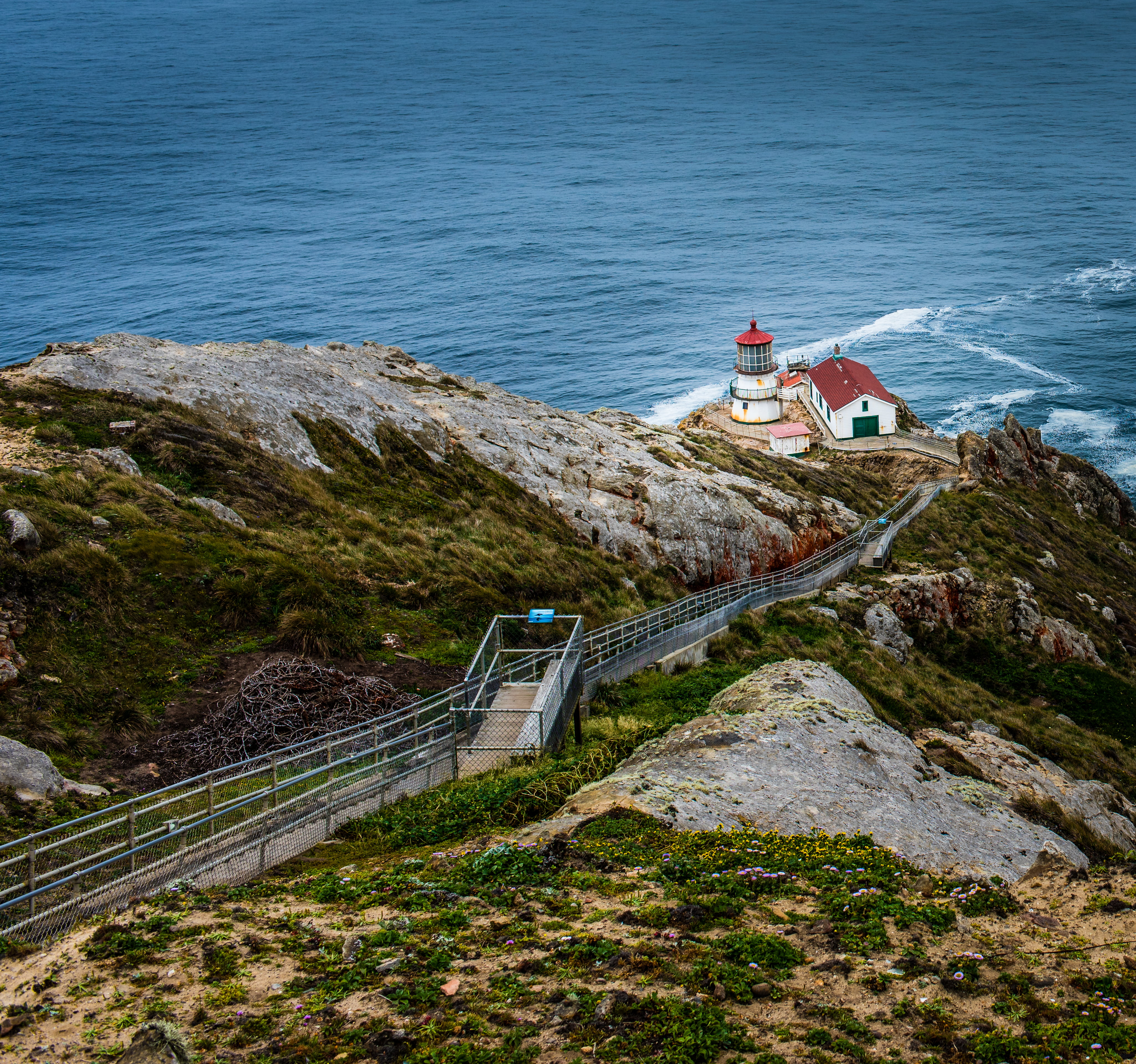 4101x3842 High angle photo of white and red house near lighthouse on top of rock mountain beside sea, point reyes lighthouse HD wallpaper