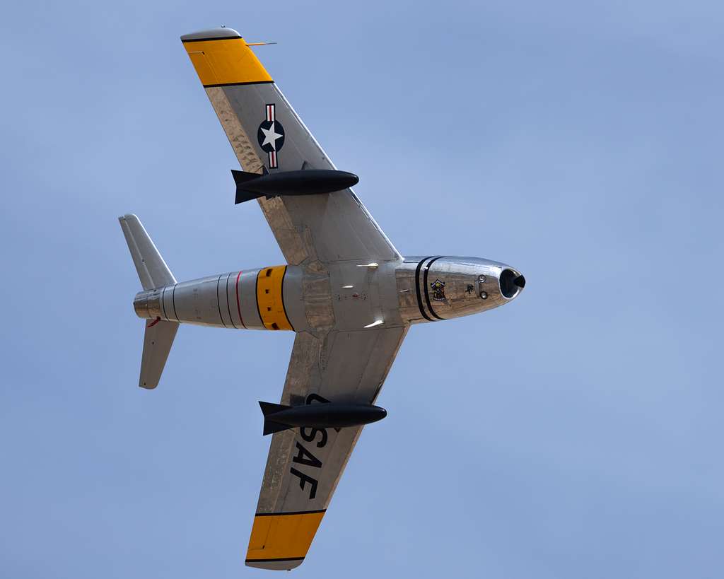 1024x819 An F 86 Sabre Flies Overhead During The 2016 Heritage