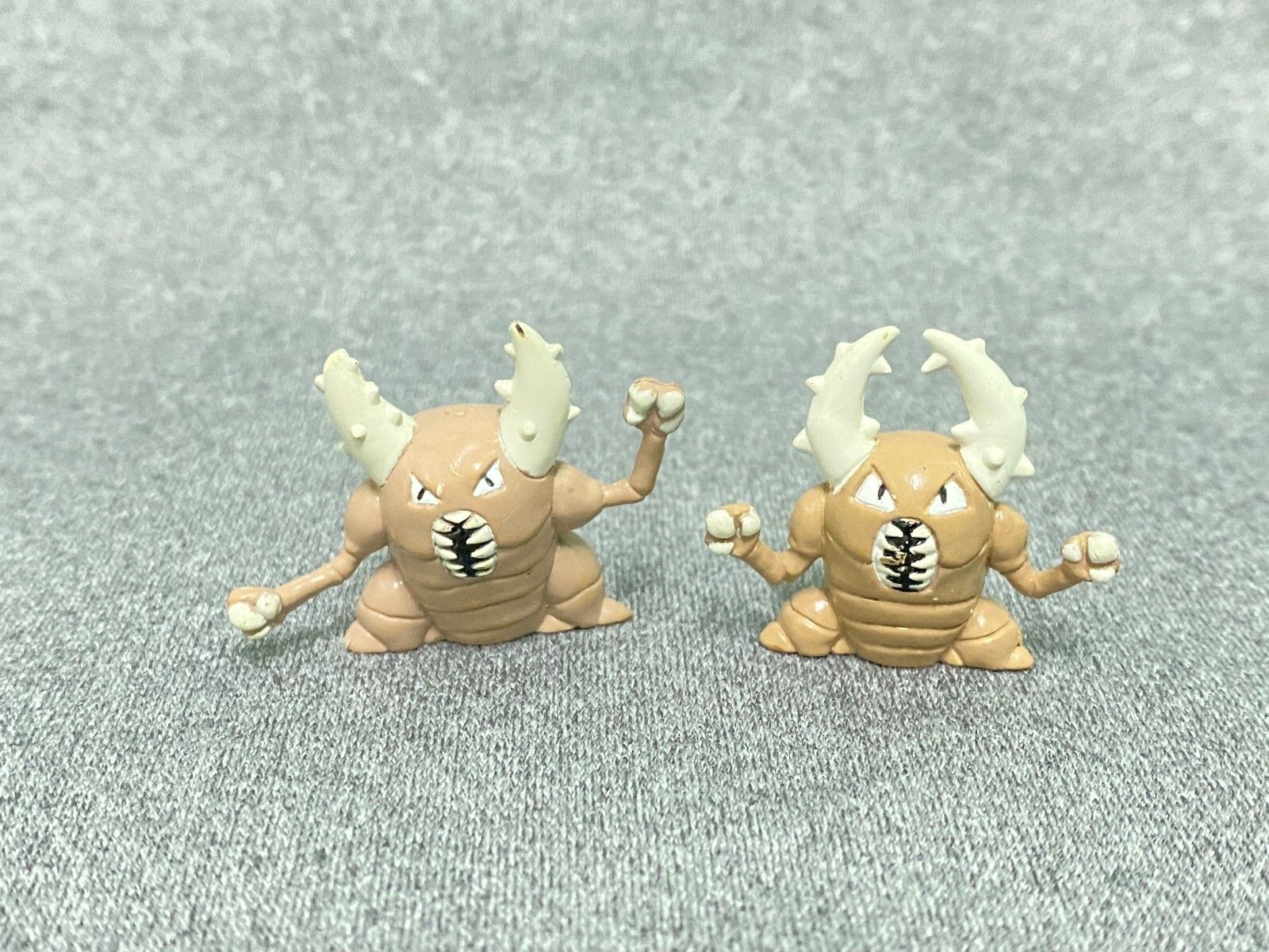 1600x1200 Pinsir Pokemon Figure Nintendo Bandai Full Color Gashapon Collection Toy