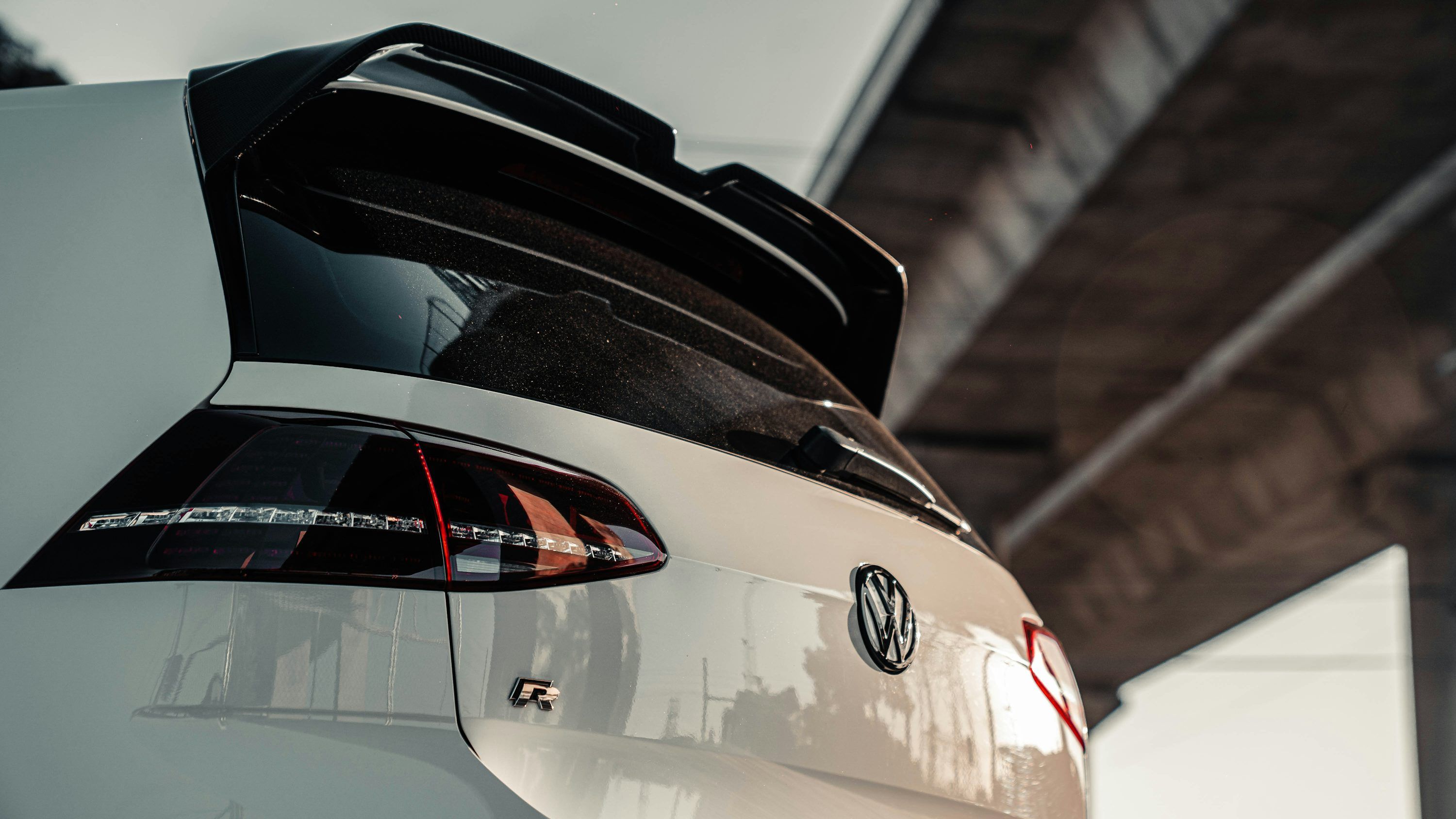 3000x1688 Golf R Picture. Download Free Image