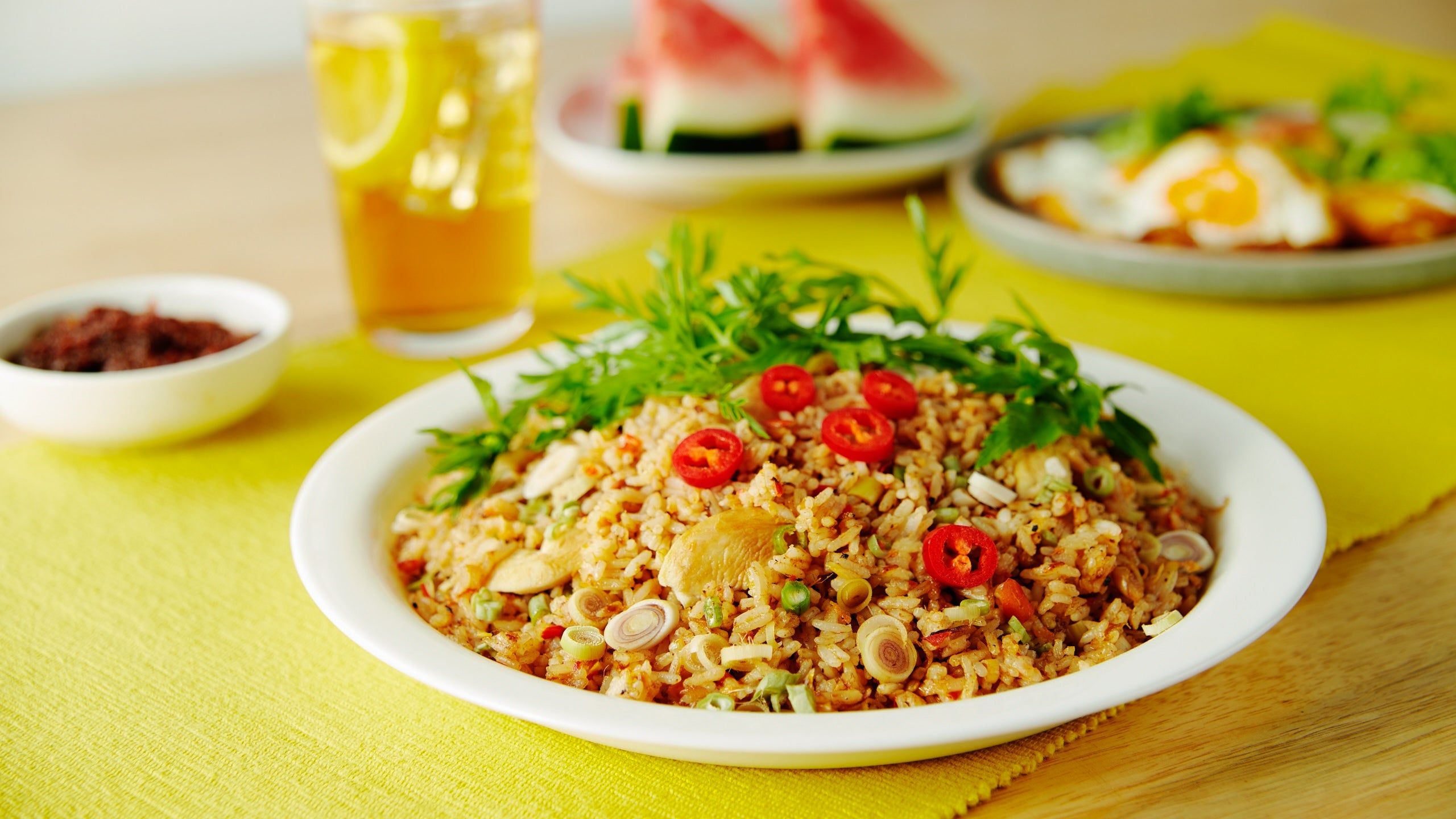 2560x1440 Lemongrass Fried Rice